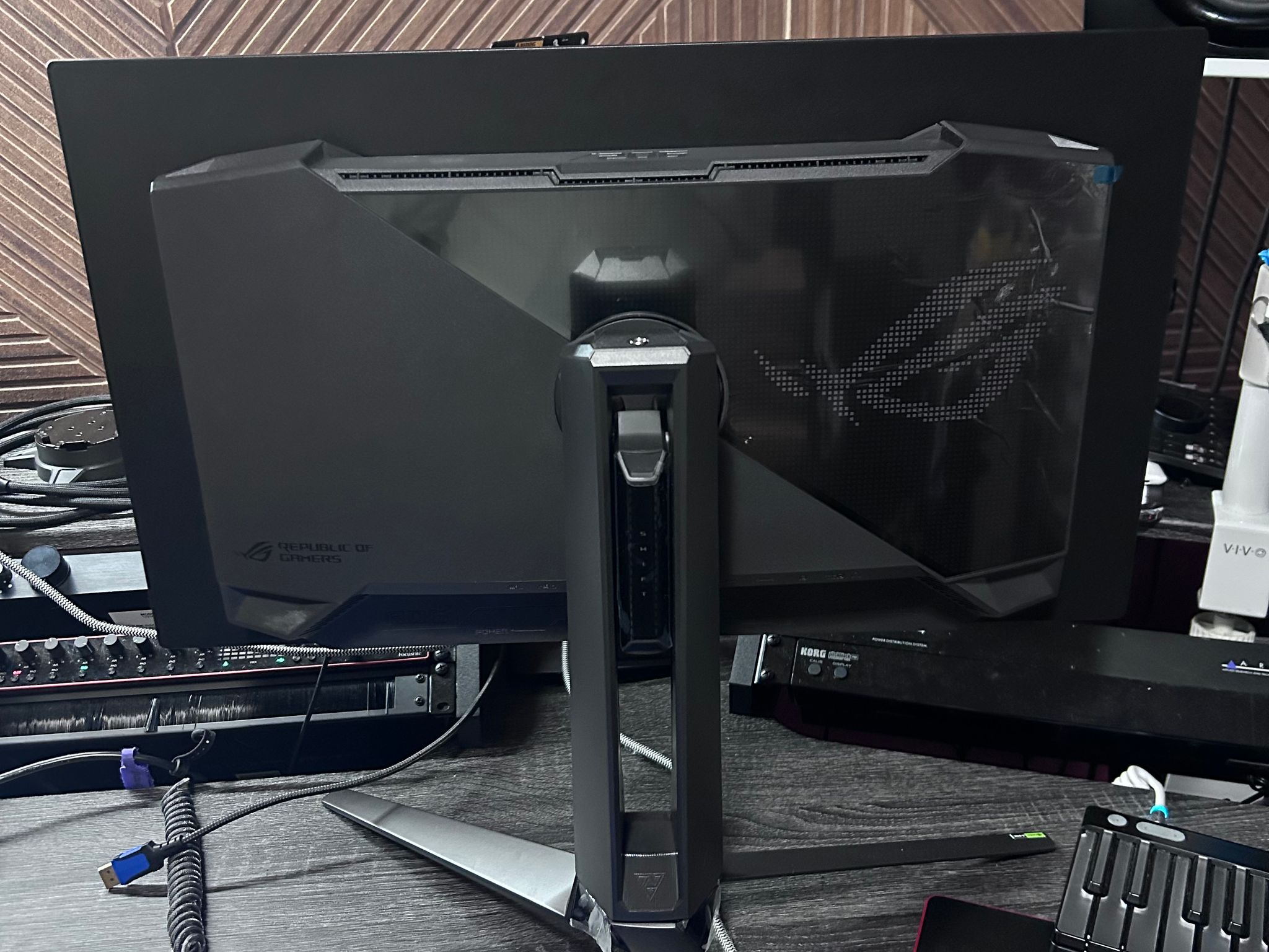ASUS ROG QD-OLED 27" 4K (3840x2160) 240Hz Gaming Monitor PG27UCDM