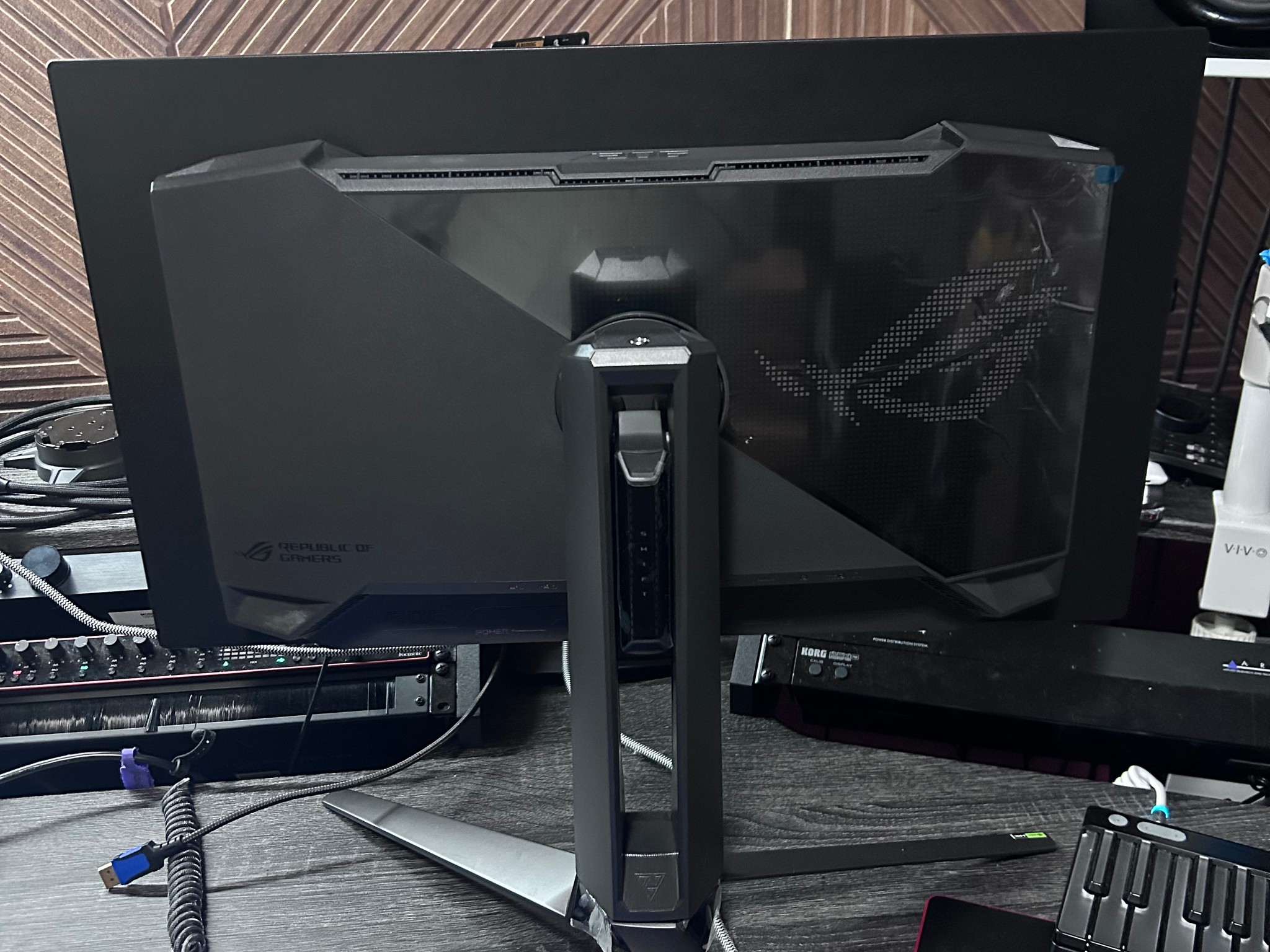 ASUS ROG QD-OLED 27" 4K (3840x2160) 240Hz Gaming Monitor PG27UCDM