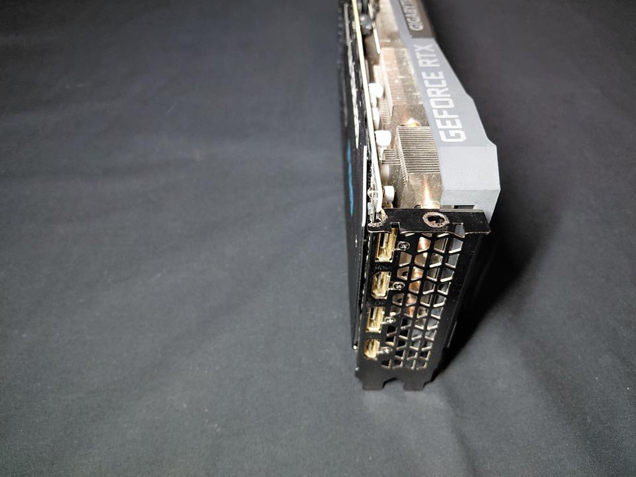 GIGABYTE GeForce RTX 3070 Ti EAGLE 8G