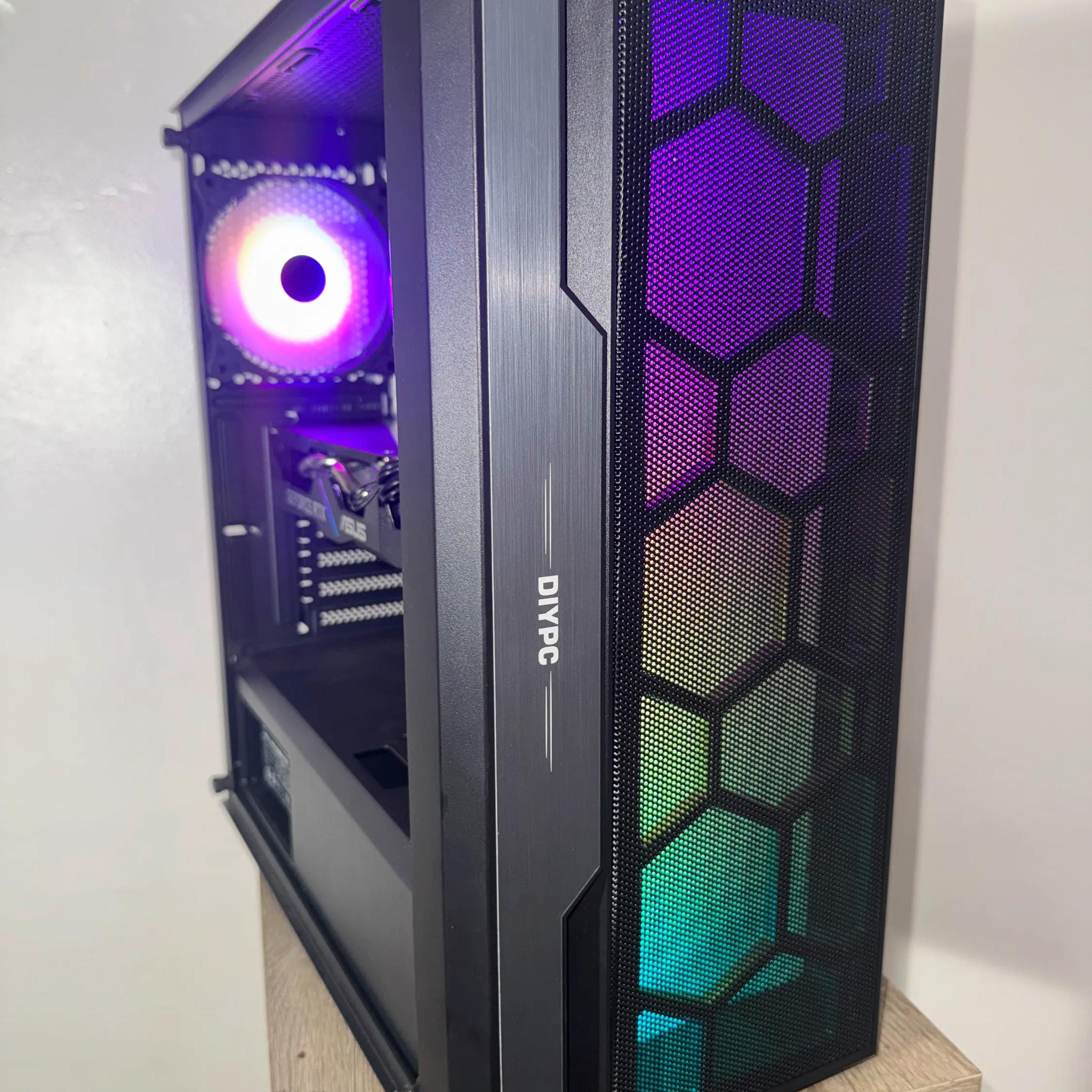 Ryzen 7 | RTX 2060 | 16GB Ram | 256GB SSD | 1TB HDD