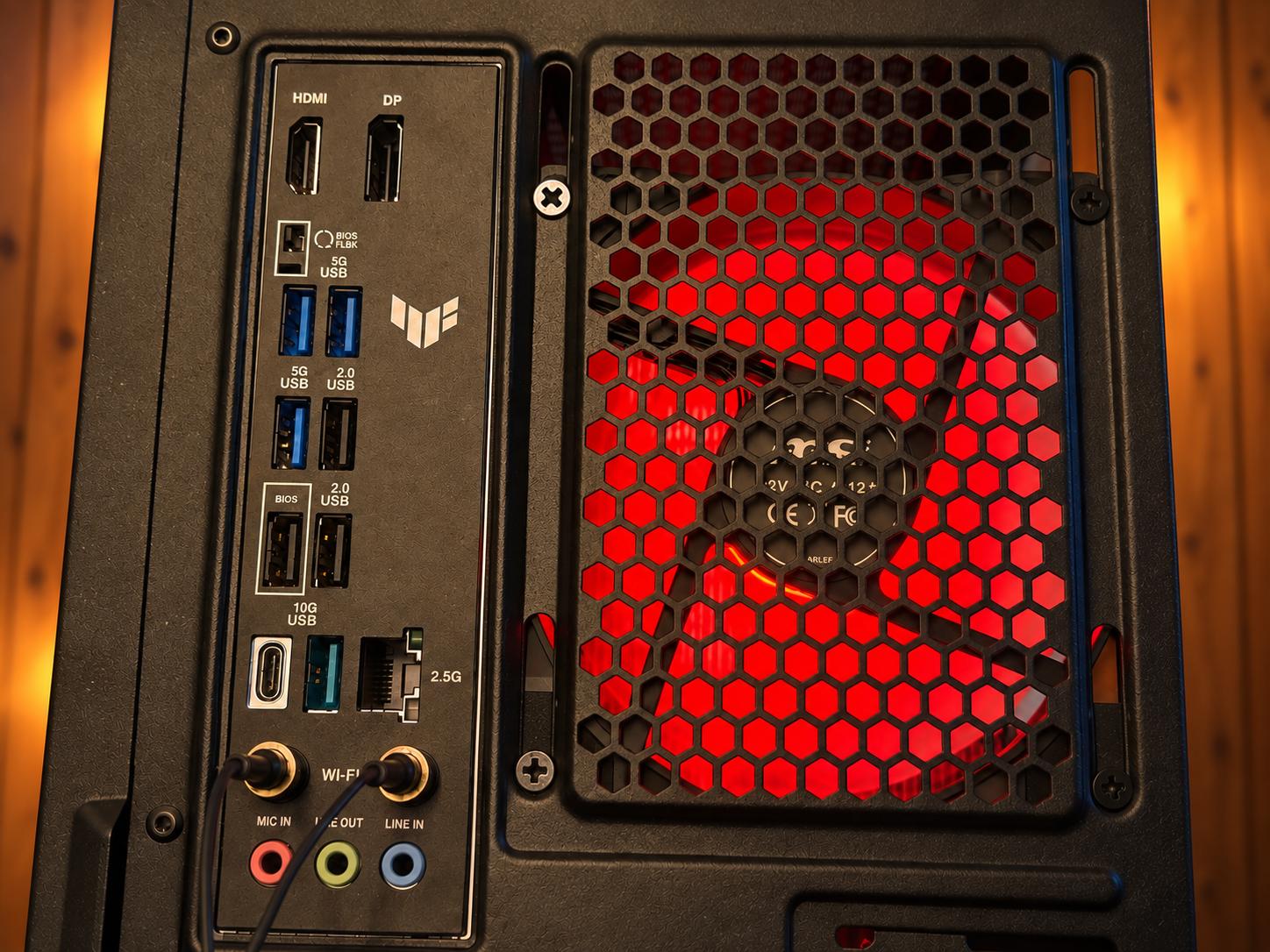 🔥 The Crimson Titan – EVGA 3090 Ti | 9850X3D | 32GB RAM | 1TB NVME | 1000W GOLD