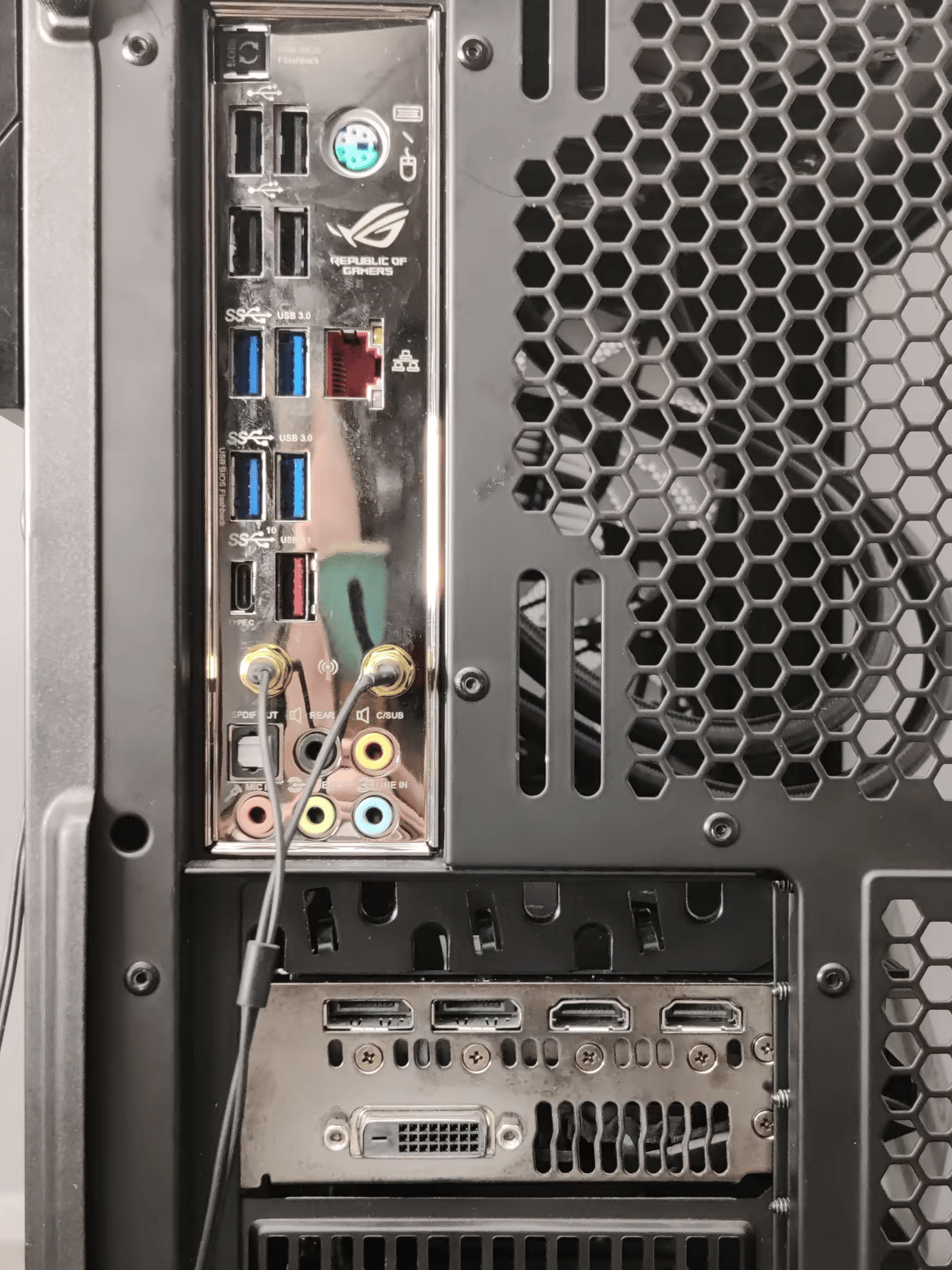 "The STRIXTER" // Core i7-6850K // STRIX GTX 1080 // 32GB RAM // 1TB NVMe SSD