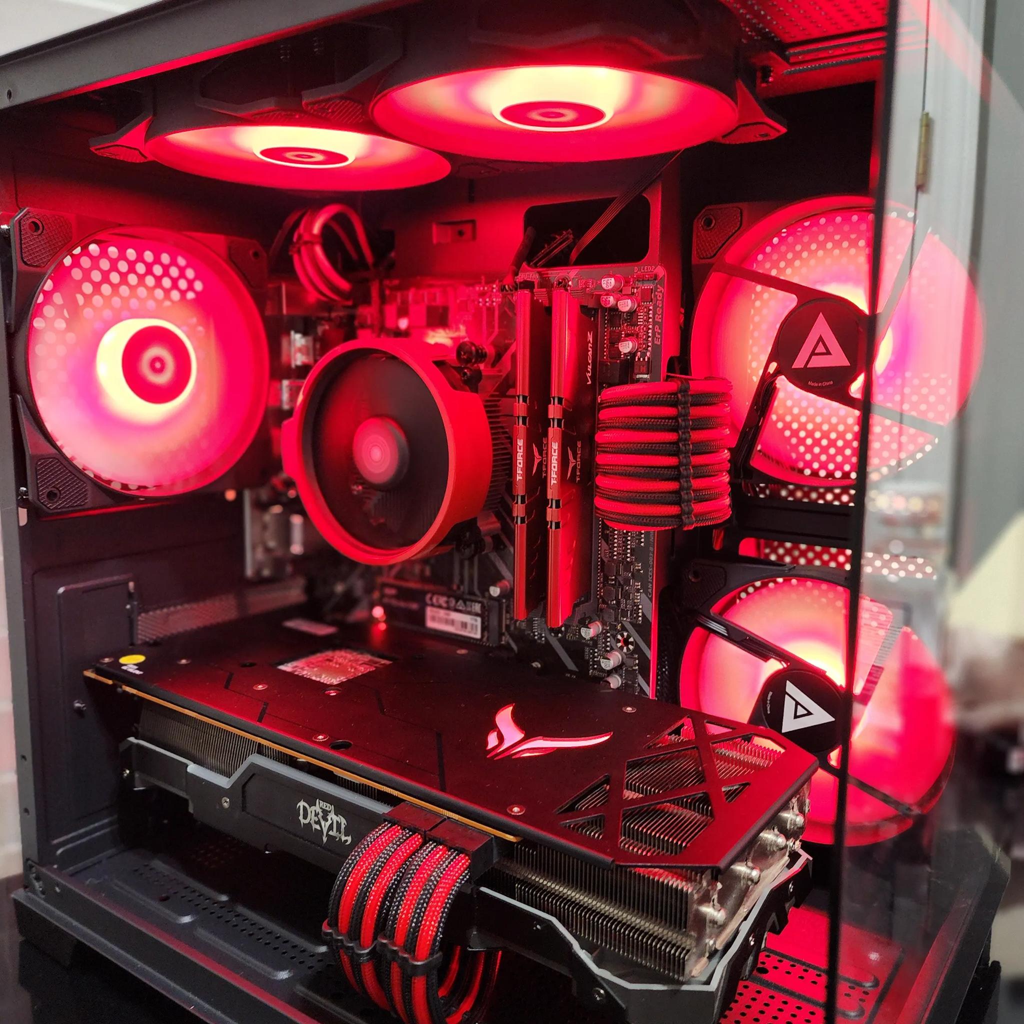 Red Devil 1080p | Ryzen 5 3600 | RX 5700 XT | 1 TB NVME Black and Red Custom