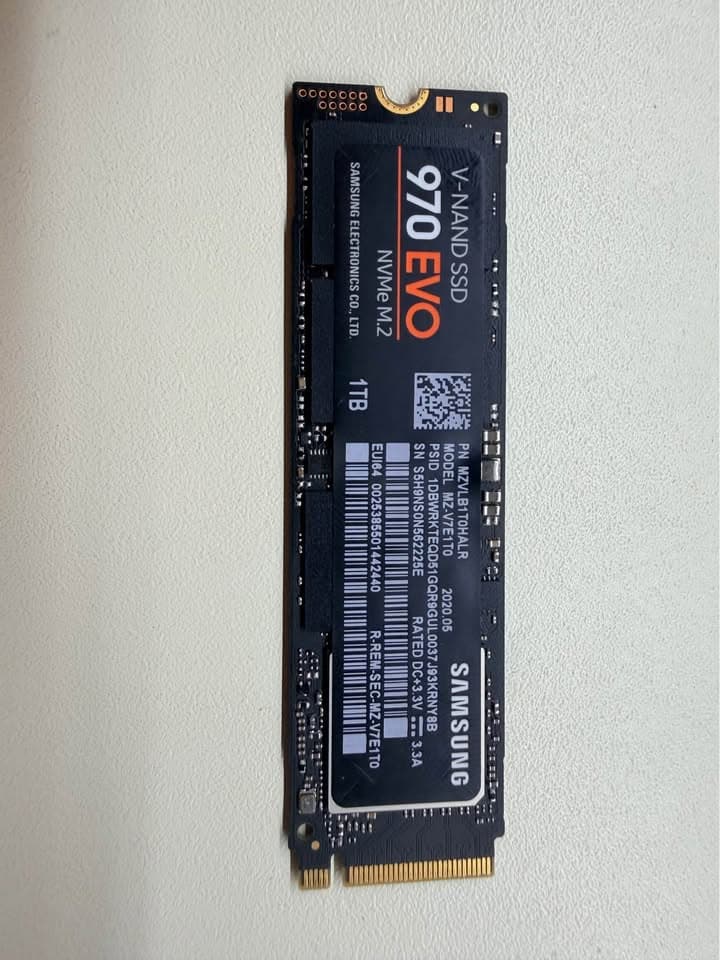 Samsung 970 EVO 1TB NVMe M.2 Internal SSD