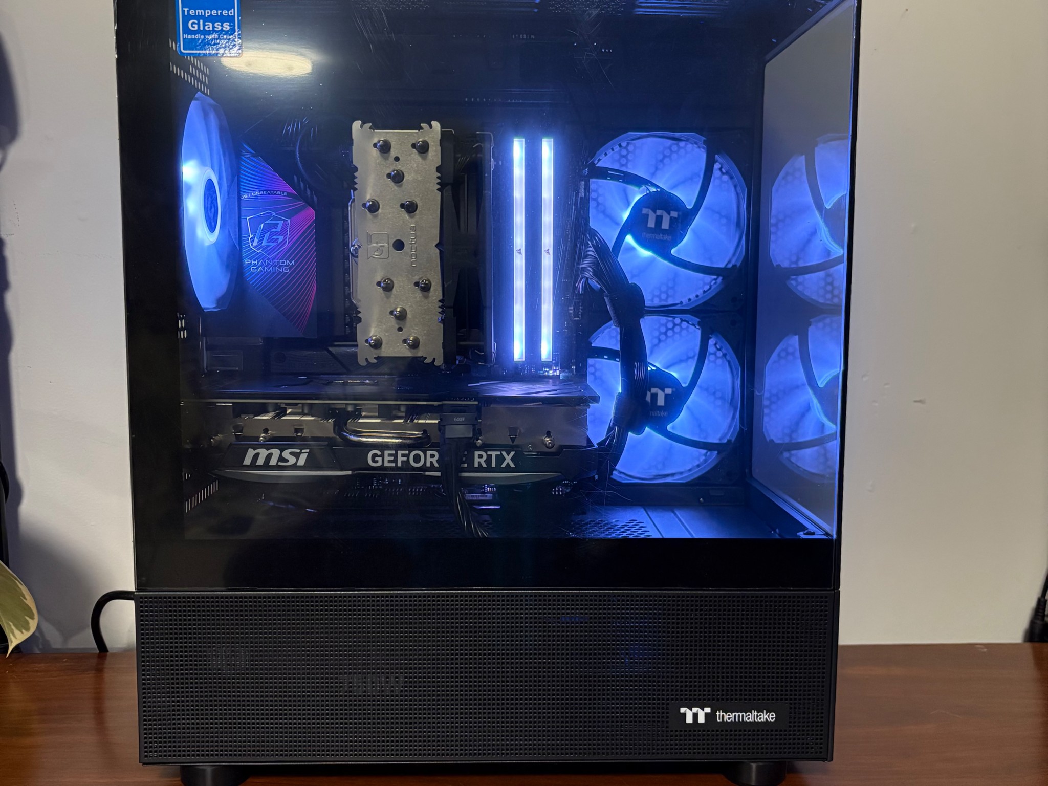 RTX 4070 TI Super | Ryzen 7 7700X | 32GB DDR4 | 1 TB SSD | 750W PSU | 3x 120mm Fan | mATX Case