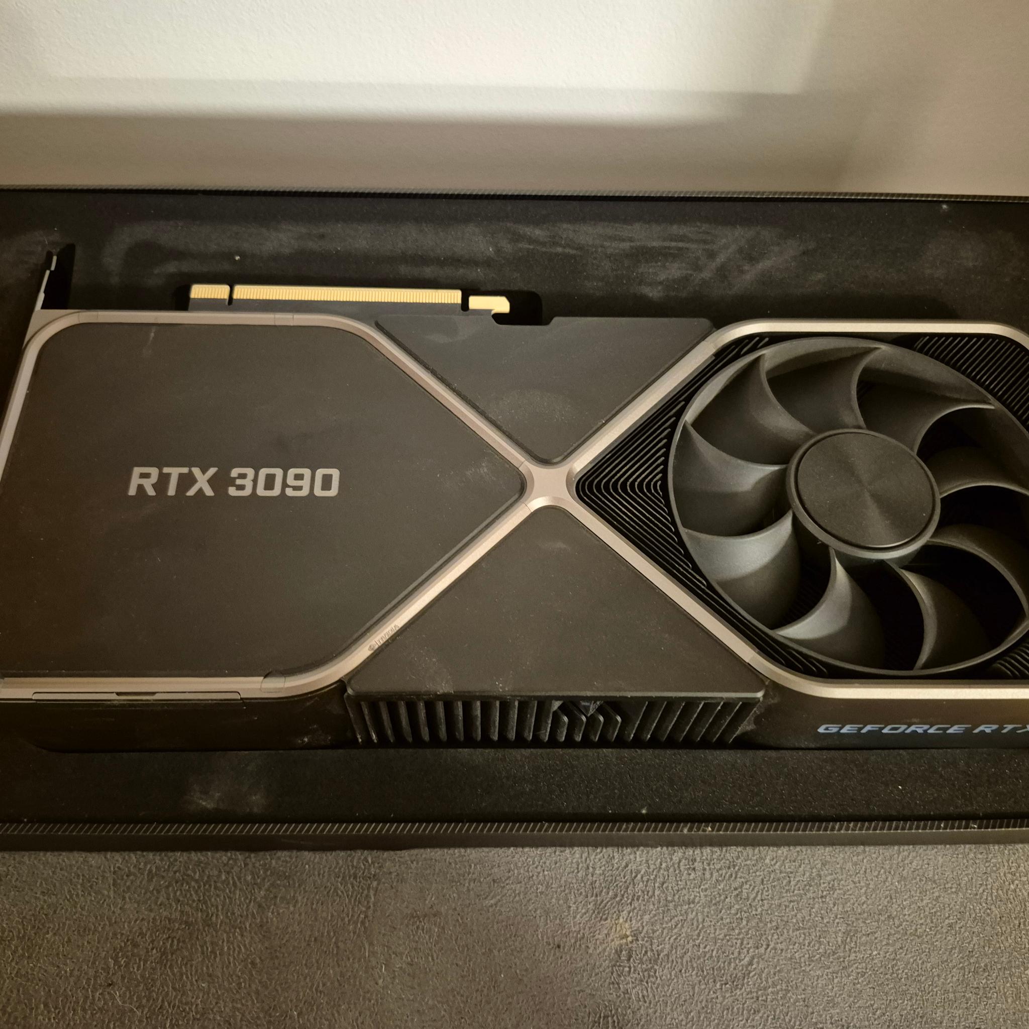 NVIDIA Founders Edition GeForce RTX 3090