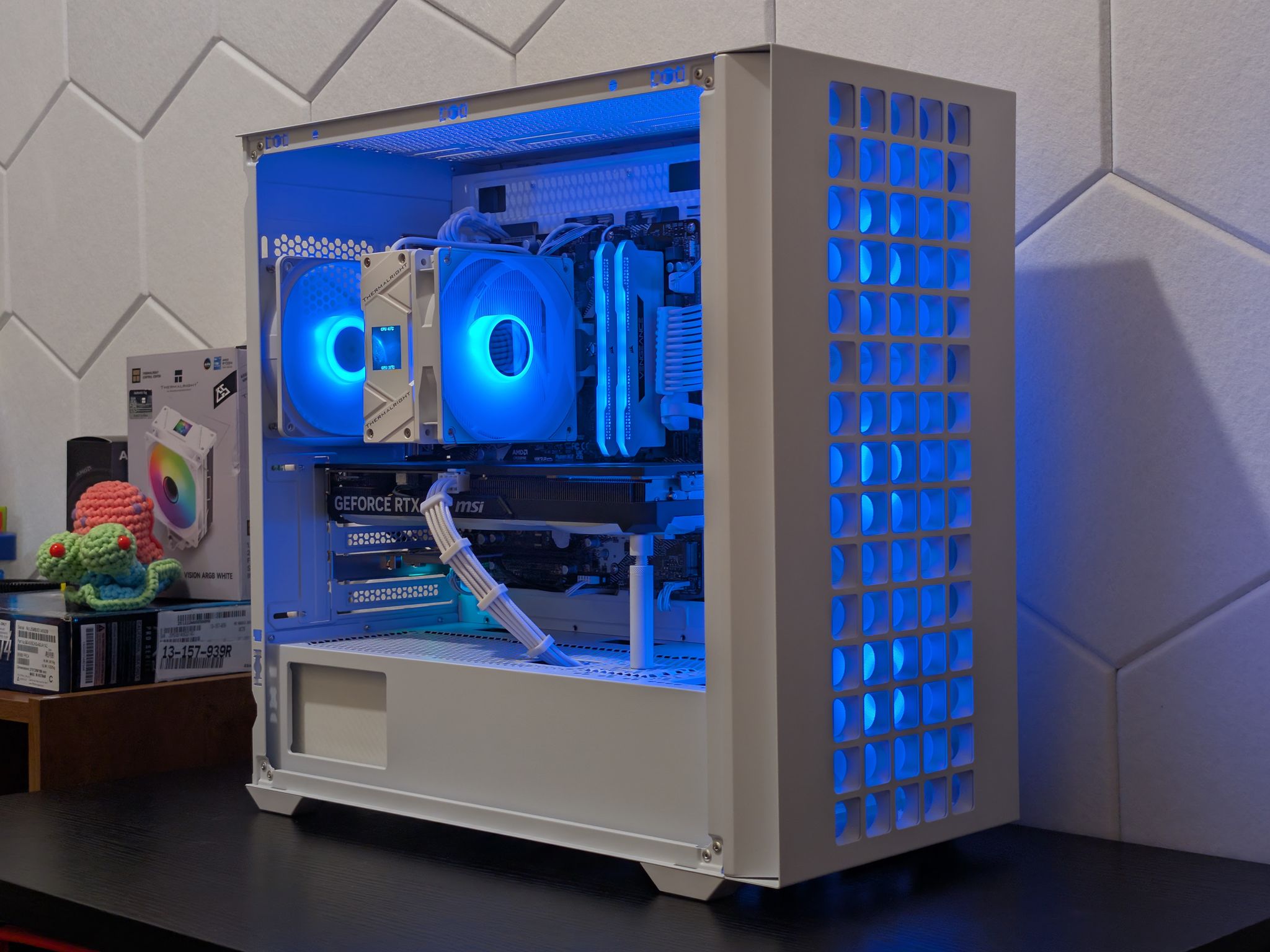 🐼🔥1440p Gaming Beast | RTX 4060Ti | Ryzen 5500 | 1TB SSD | 32GB RAM | WiFi 6 & Bluetooth🔥🐼