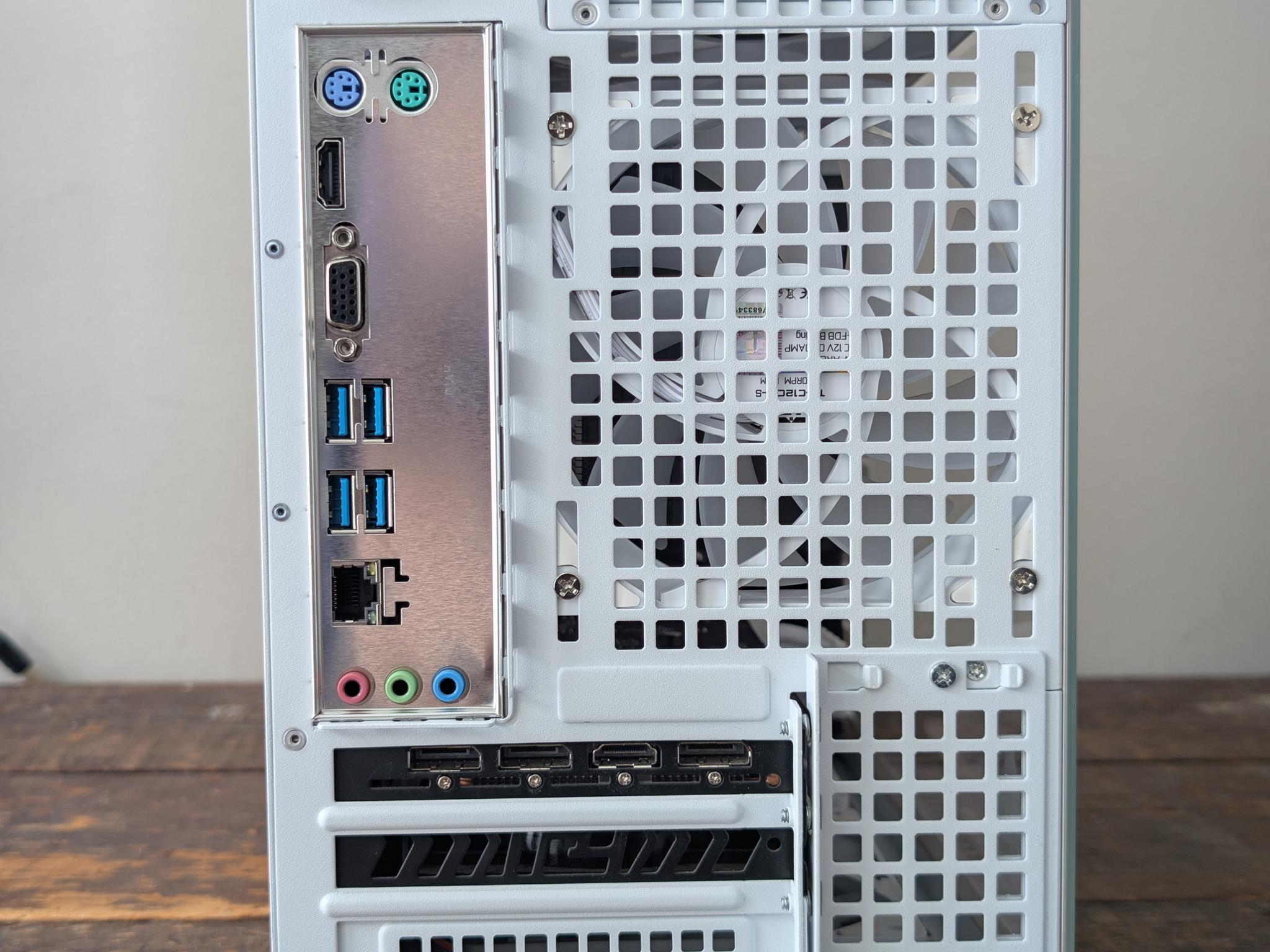 ⭐NEW⭐ M-ATX White Streaming/Gaming PC
