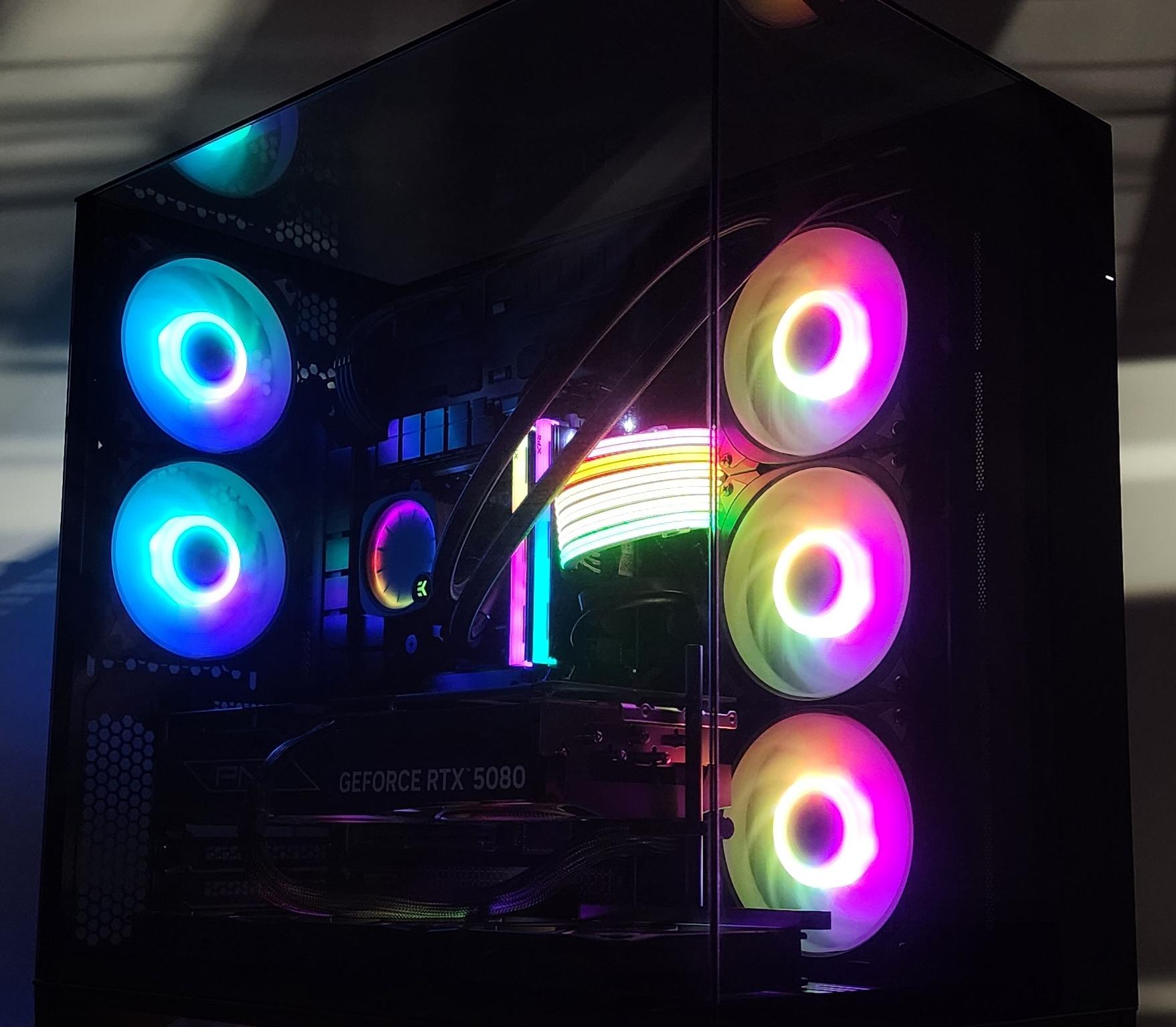 Gaming PC Ryzen 7 9700X 32GB RAM 2TB SSD RTX 5080 16GB Windows 11 Computer