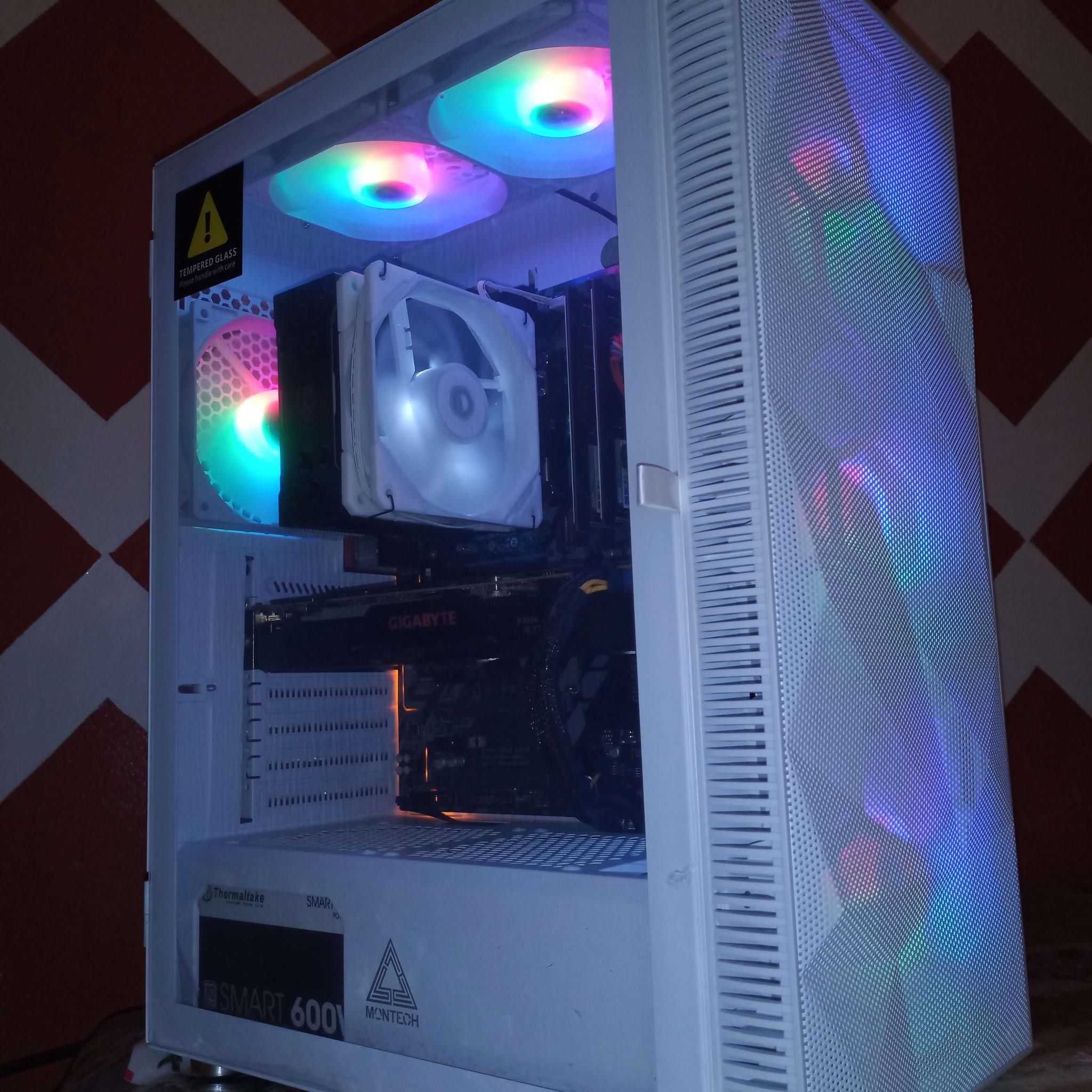 PIXIE✨| i7-9700F & GTX 1080| 32gb DDR4 + 1.2TB SSD Gaming/Streaming PC