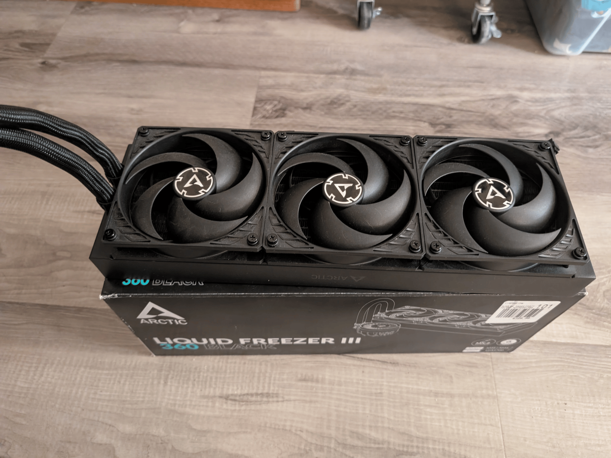Arctic Liquid Freezer III 360 Black