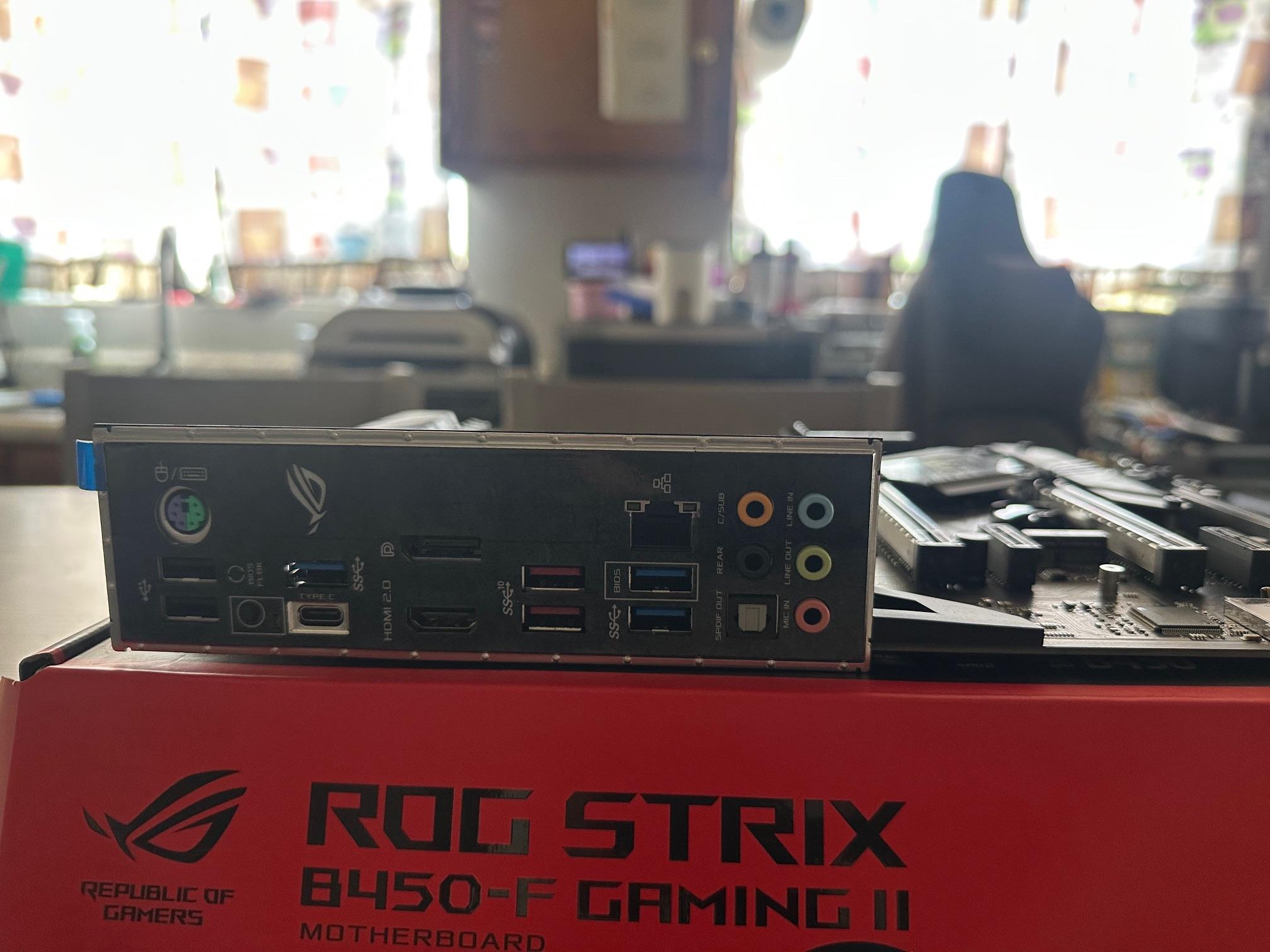 ROG STRIX  B-450 F GAMING 2