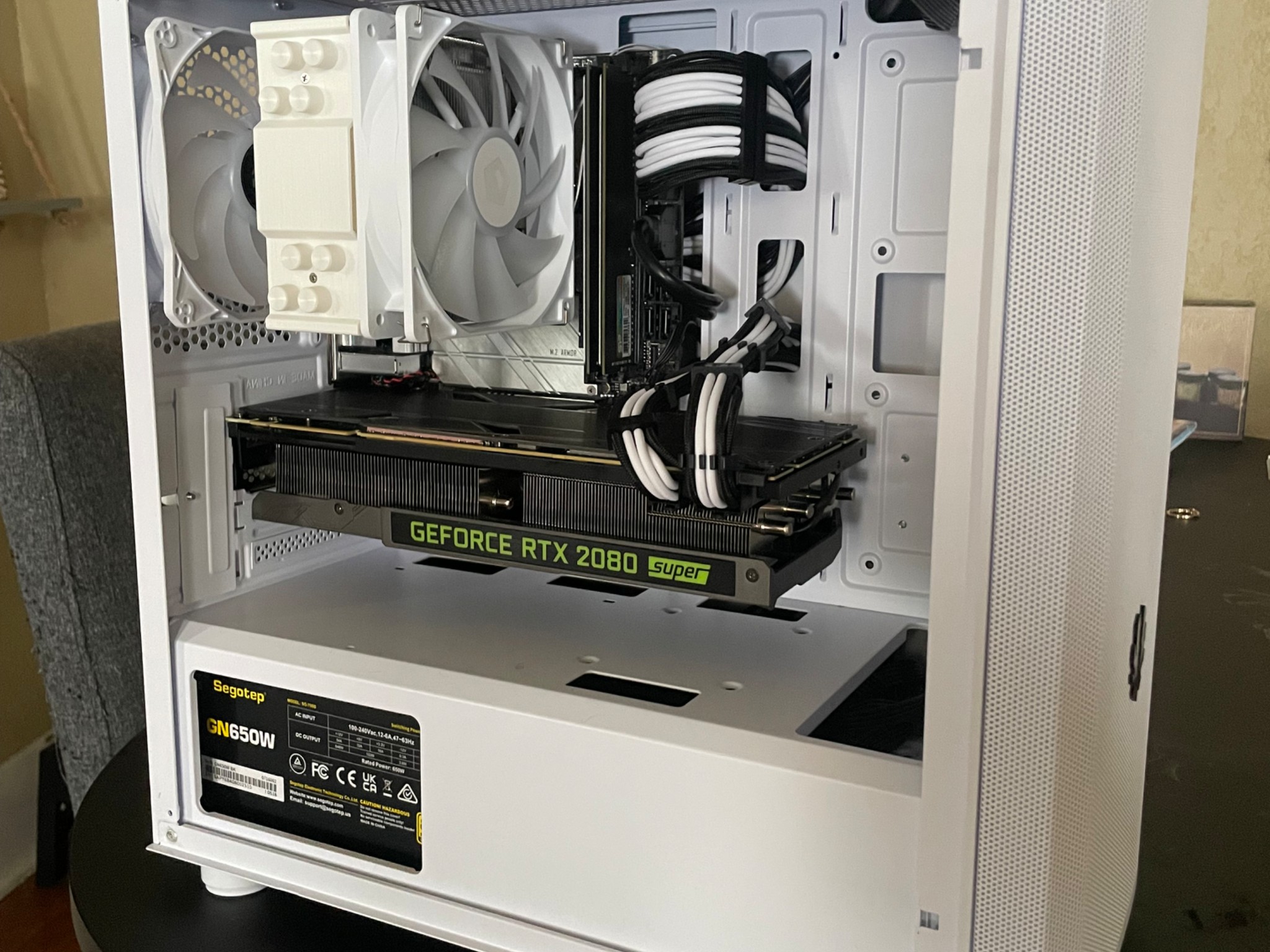 White and Black RGB Gaming PC - i5 13400f, 2080 Super, 32GB ram