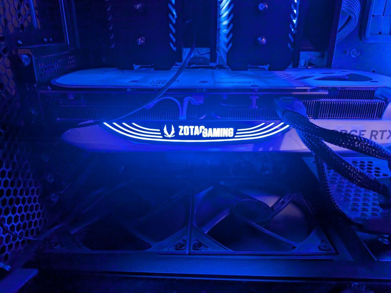 Zotac Trinity OC GeForce RTX 4080 SUPER