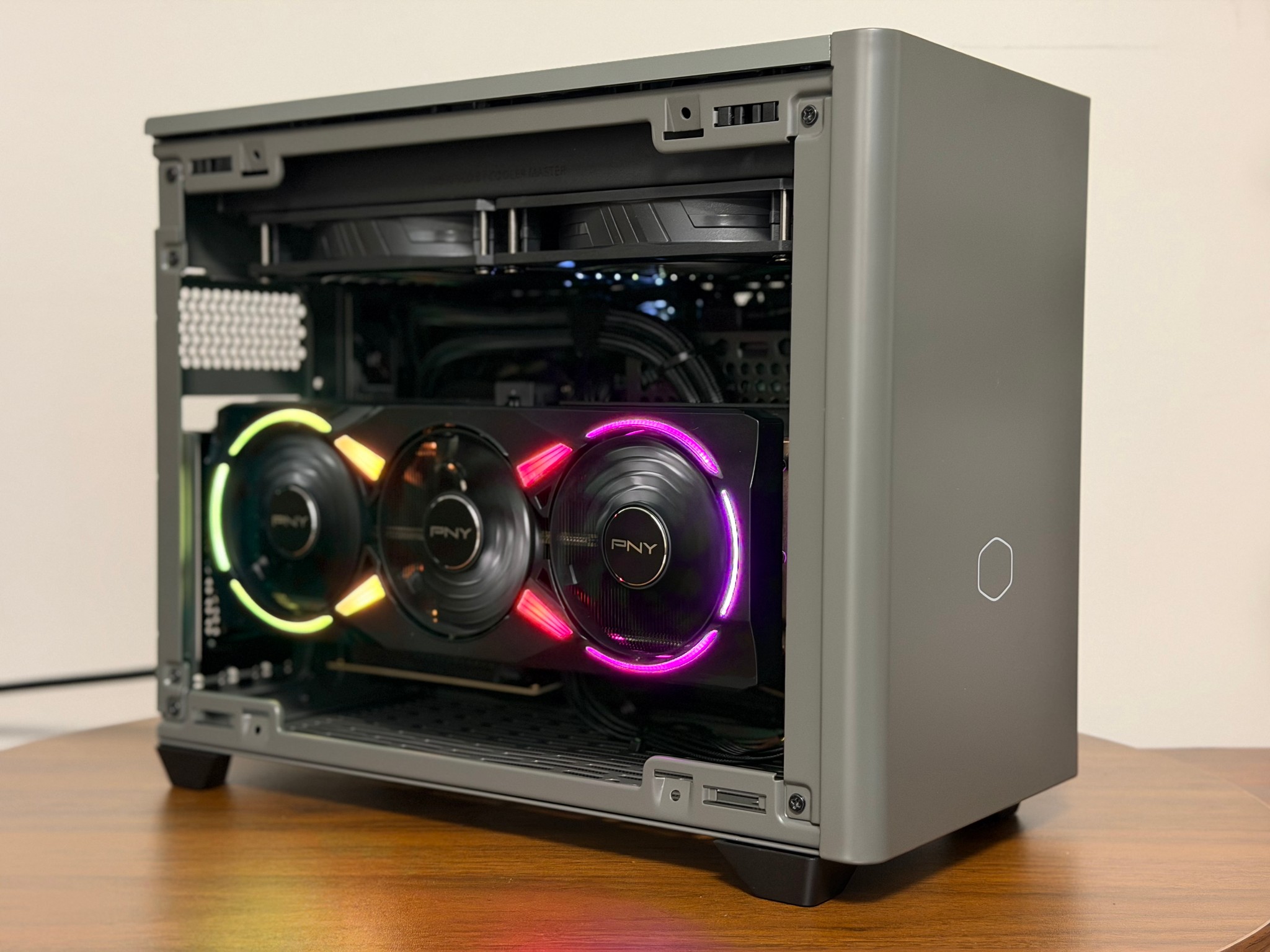 RTX 5070 Ti | Ryzen 7 7800X3D | 32GB DDR5 | B850-I | 2TB Gen5 SSD | 850W