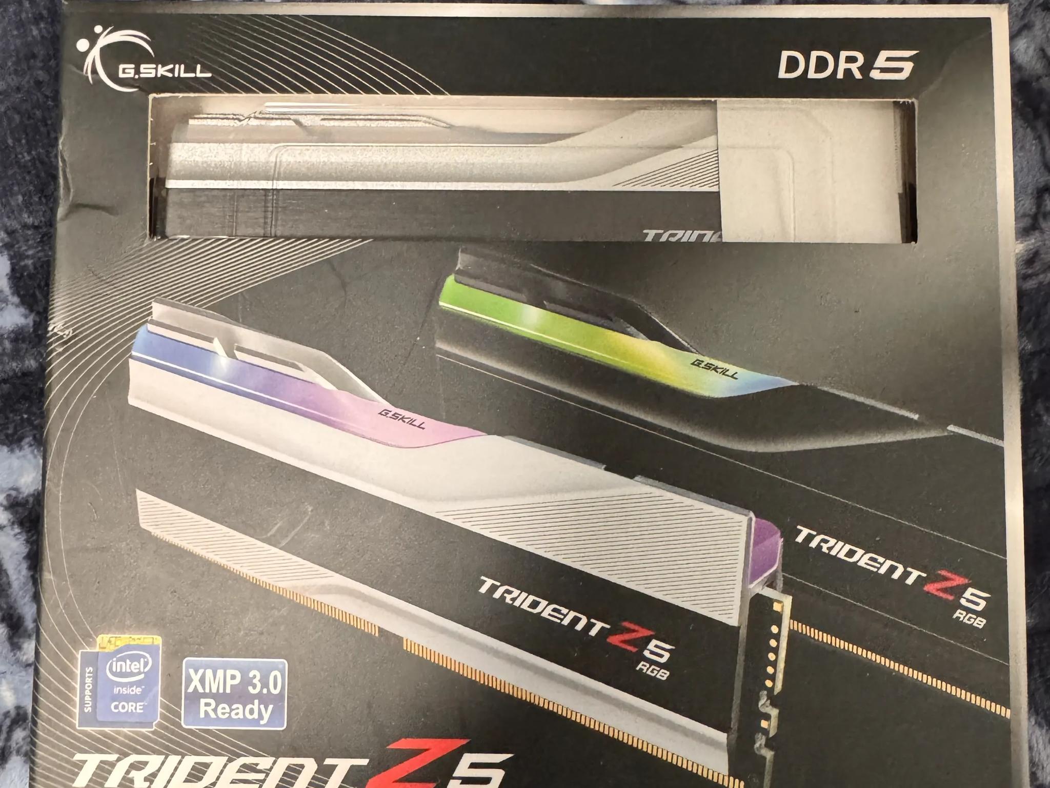 16x2GB G.Skill Trident Z5 RGB Memory