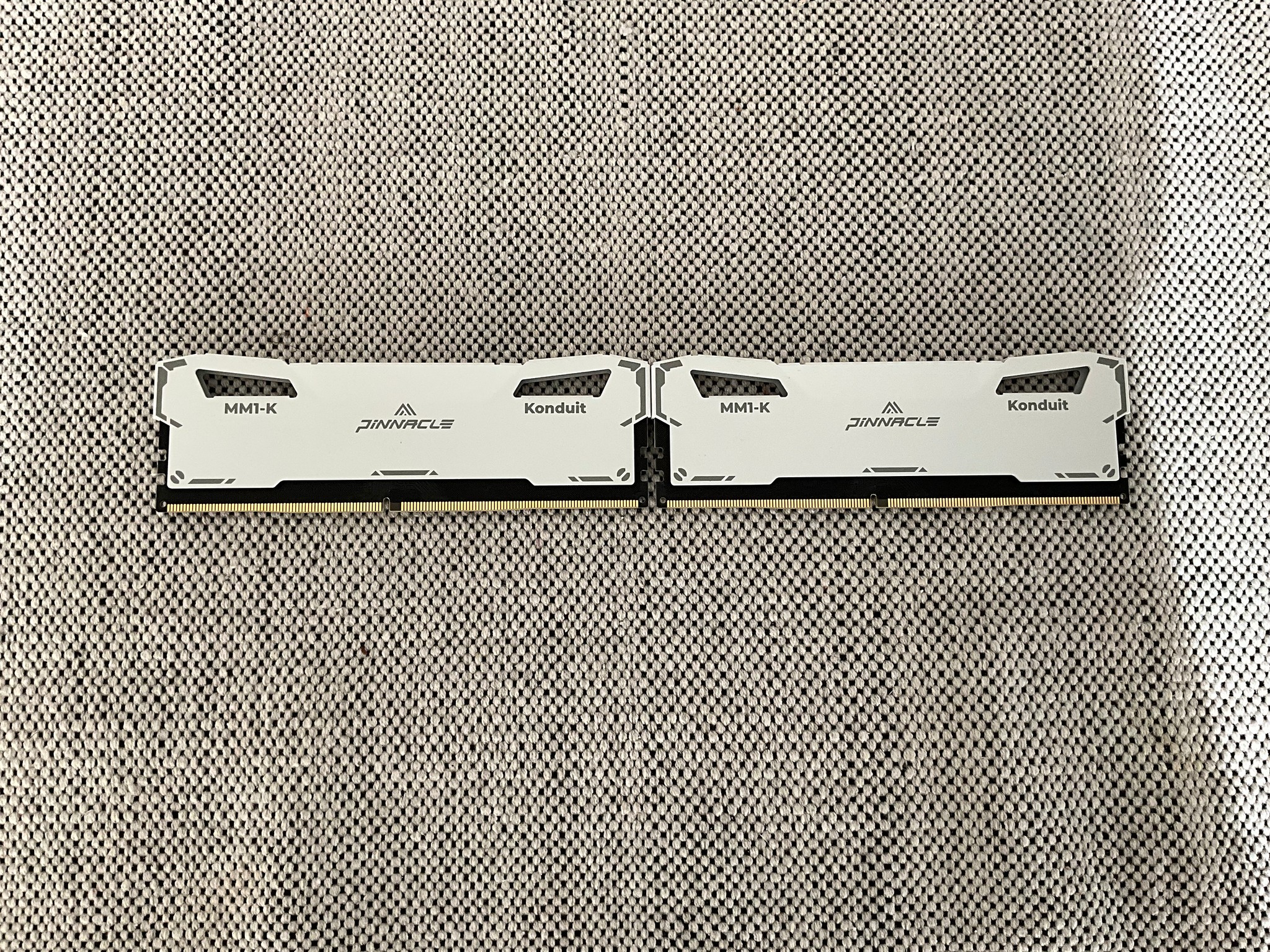 Timec Pinnacle 16gb DDR4 Ram | (2x8gb) |