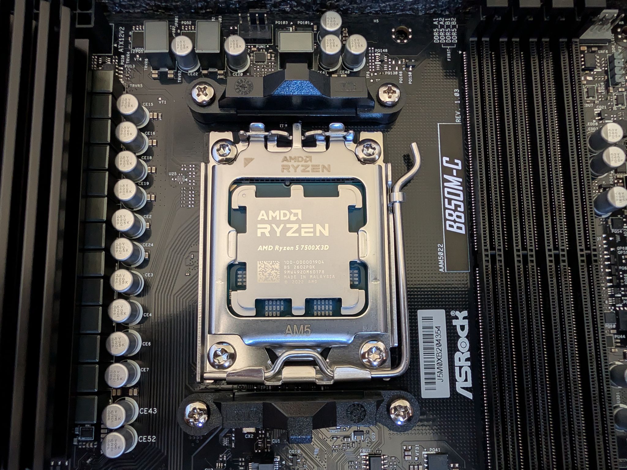 AMD Ryzen 5 7500X3D + ASRock B850M-C AM5 Motherboard Bundle