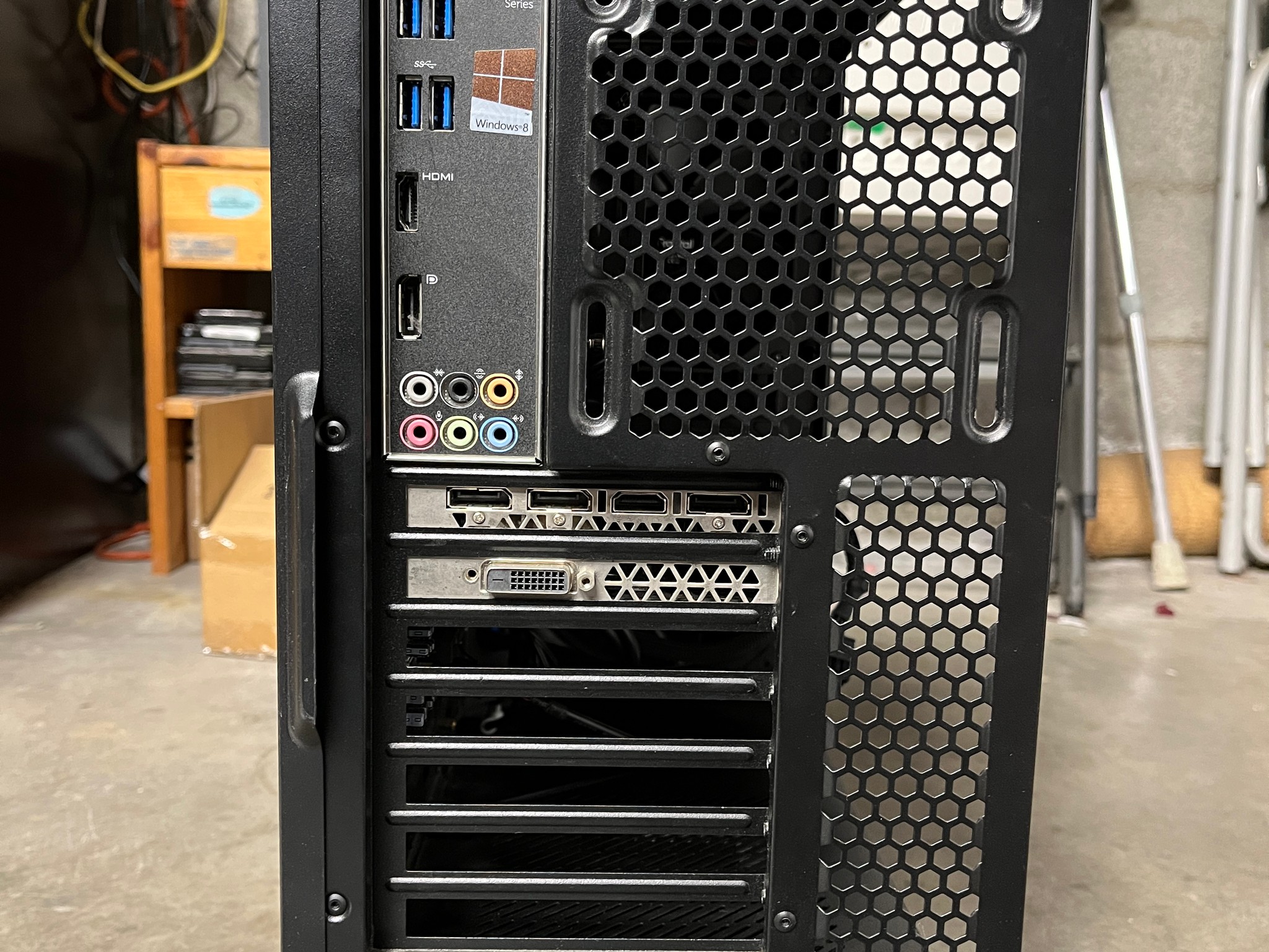 🔥🖥️NVIDIA GTX 1080, Intel i7-4770, 500 GB SSD, 12 GB RAM,High Performance Custom Gaming PC w/ Wi-Fi
