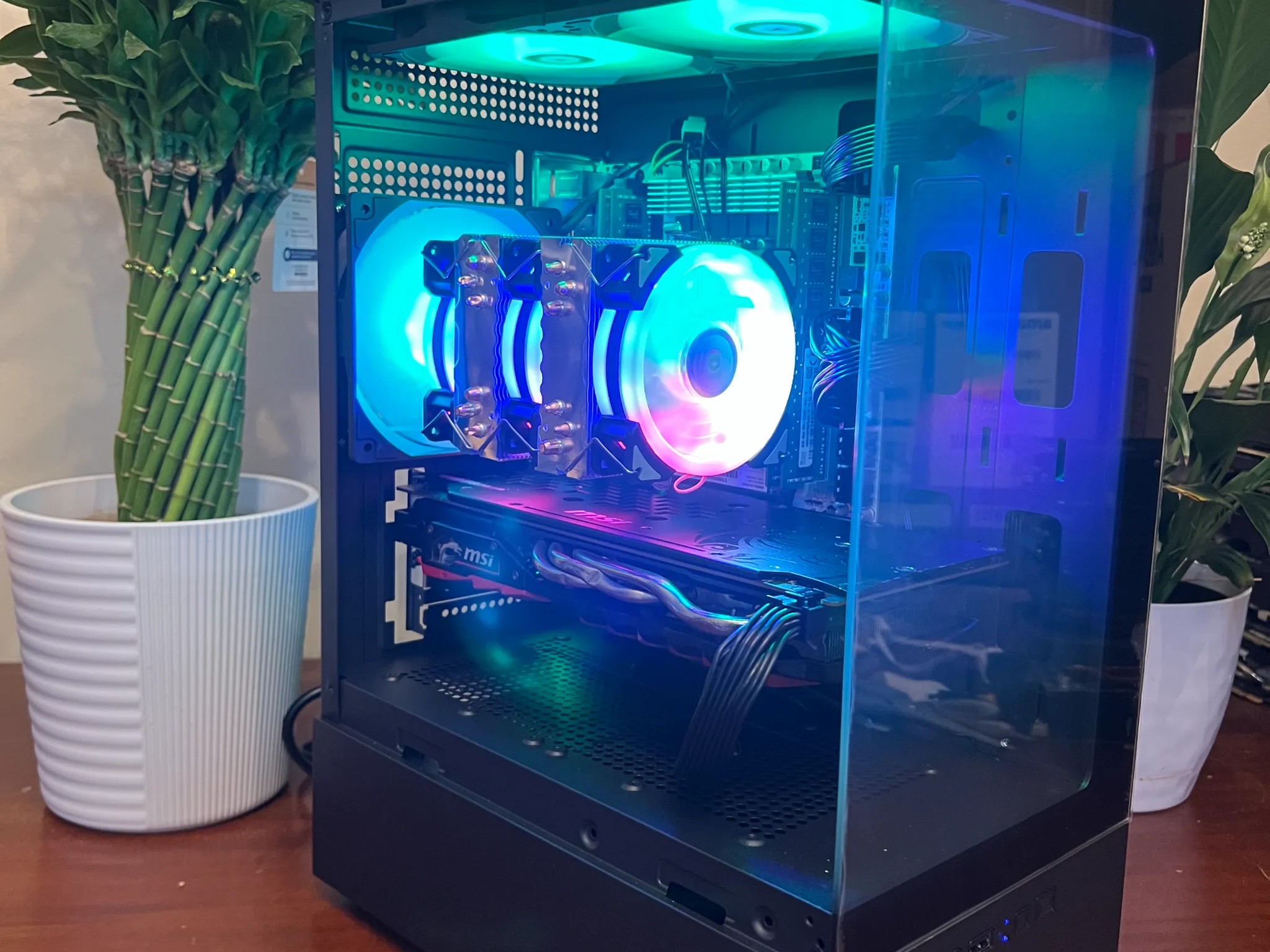 Intel 10 Core Gaming PC RX 580 1tb NVME SSD 32GB RAM WIFi WINDOWS 10 Pro