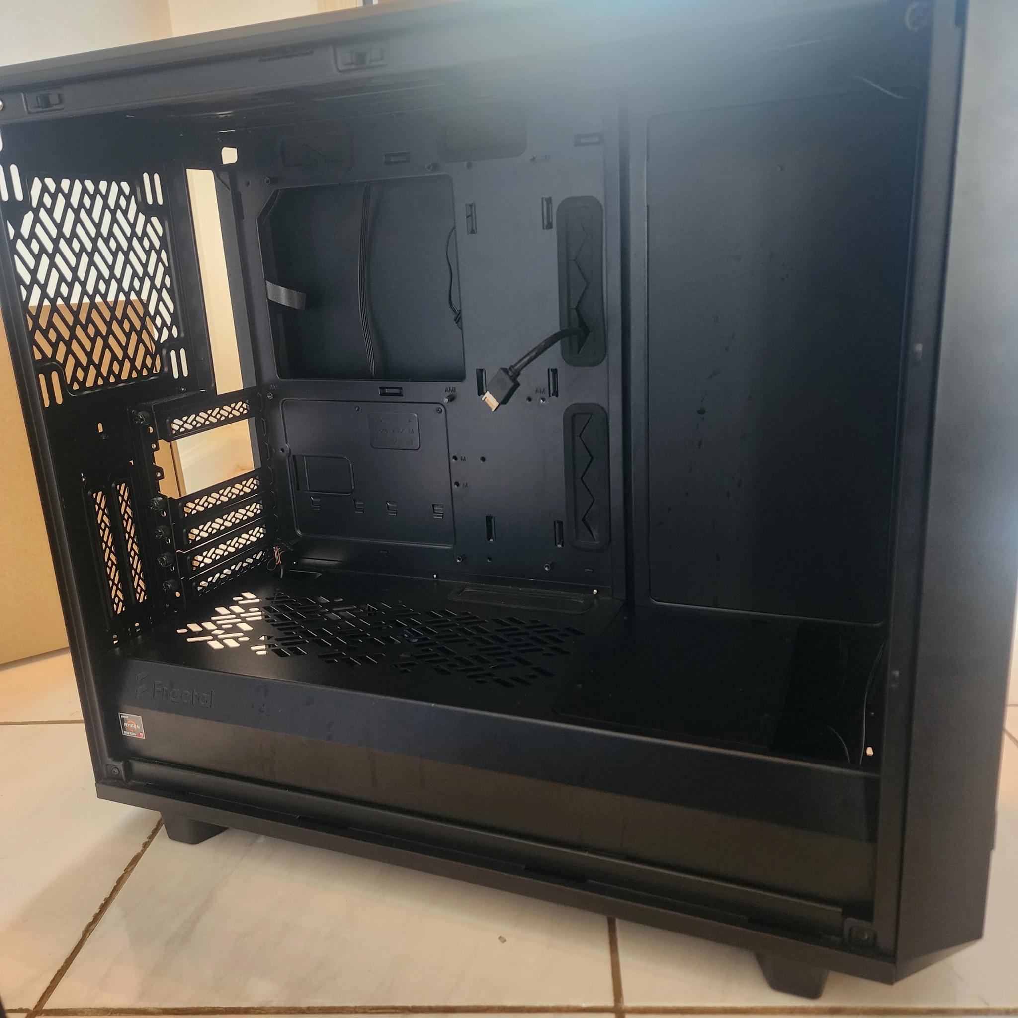 Fractal Design Meshify 2 ATX Mid-tower black PC case Black Tinted Glass, with box and accessories