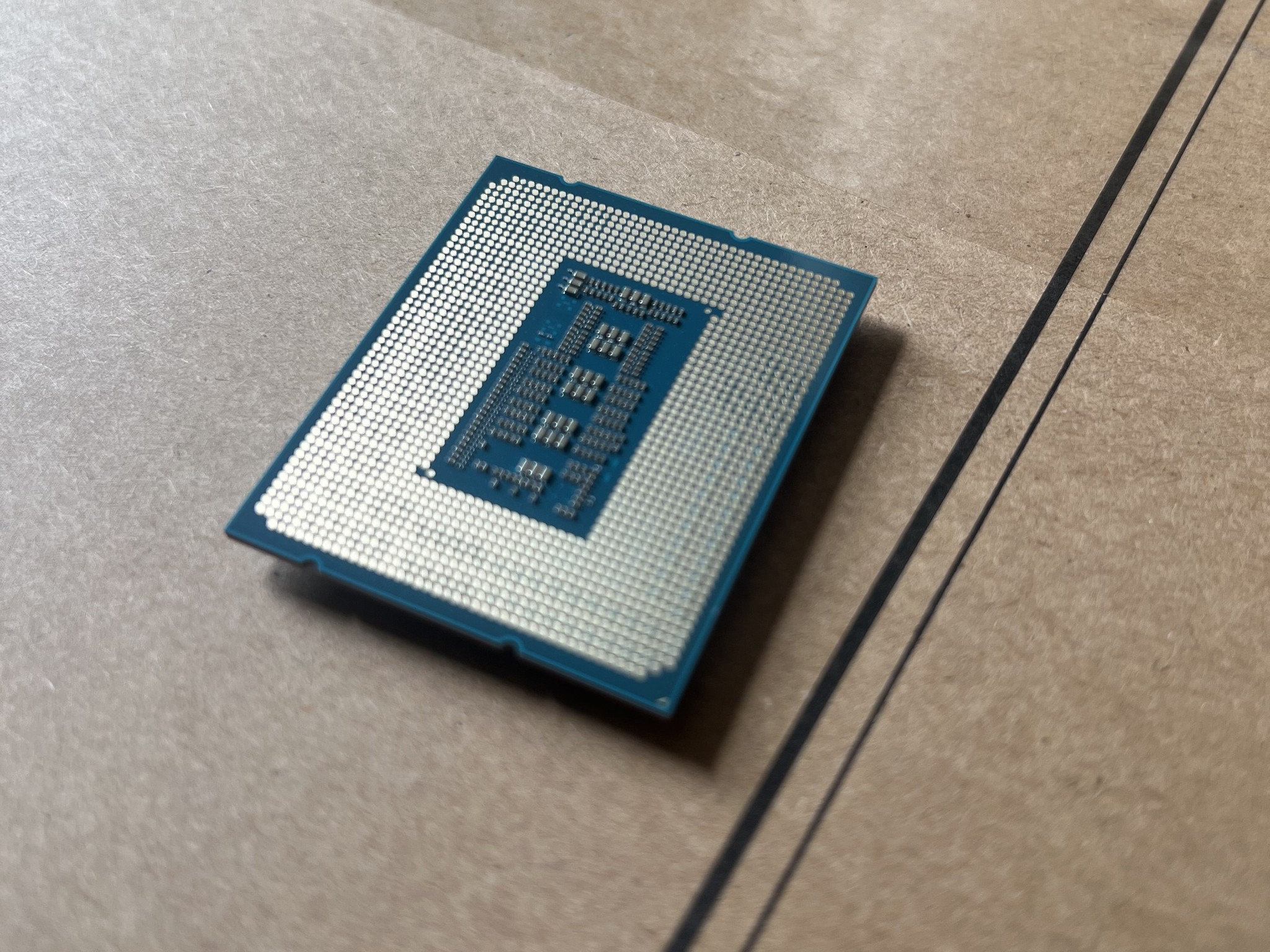 Intel i7 14700f and MSI B760m Max Gaming WiFi motherboard (DDR5)