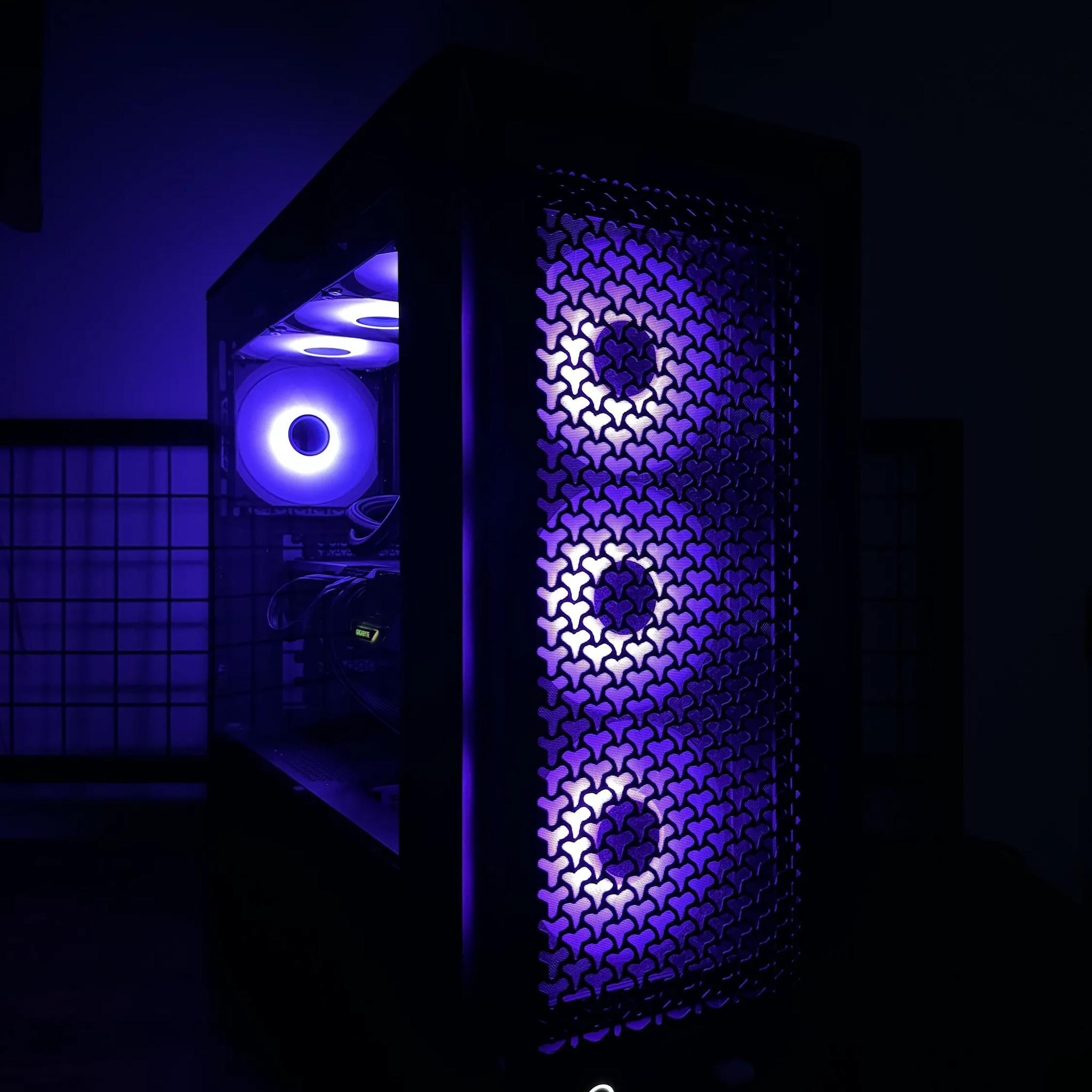 9070 XT / 2TB SSD Gaming PC