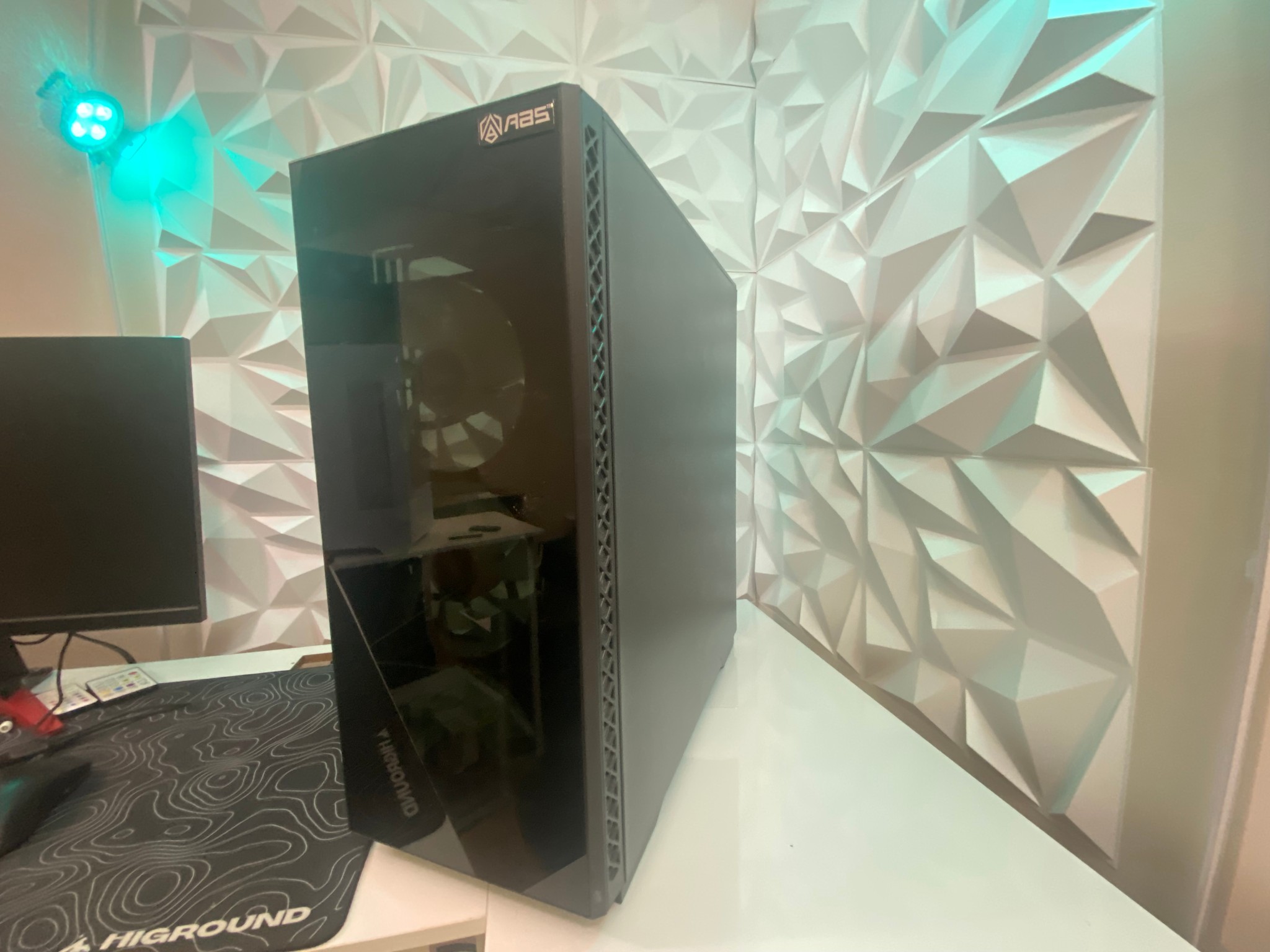 Black ATX PC Case – Mid Condition