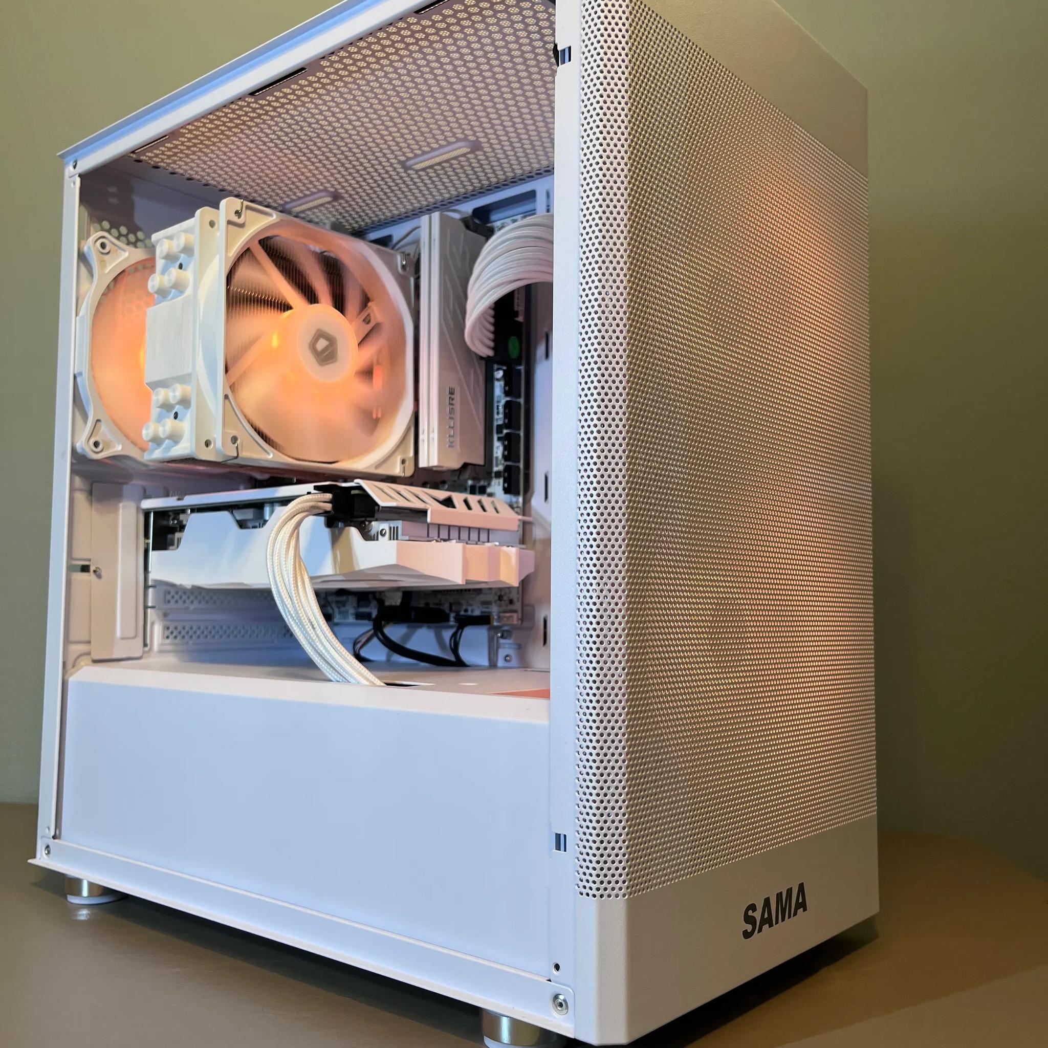 ⚪⚪ White Gaming PC⚪AMD RX 5500 XT 8GB⚪Ryzen 3 3100⚪16GB DDR4⚪500GB NVME