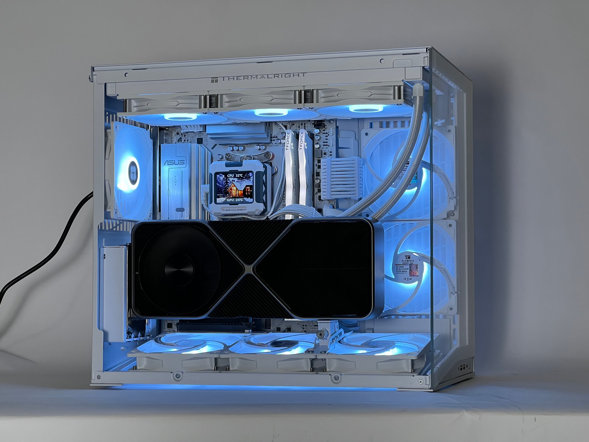 RTX 3090, 7 7800X3D, 32GB DDR5 6000, 1TB SSD - Liquid Cooled Gaming PC