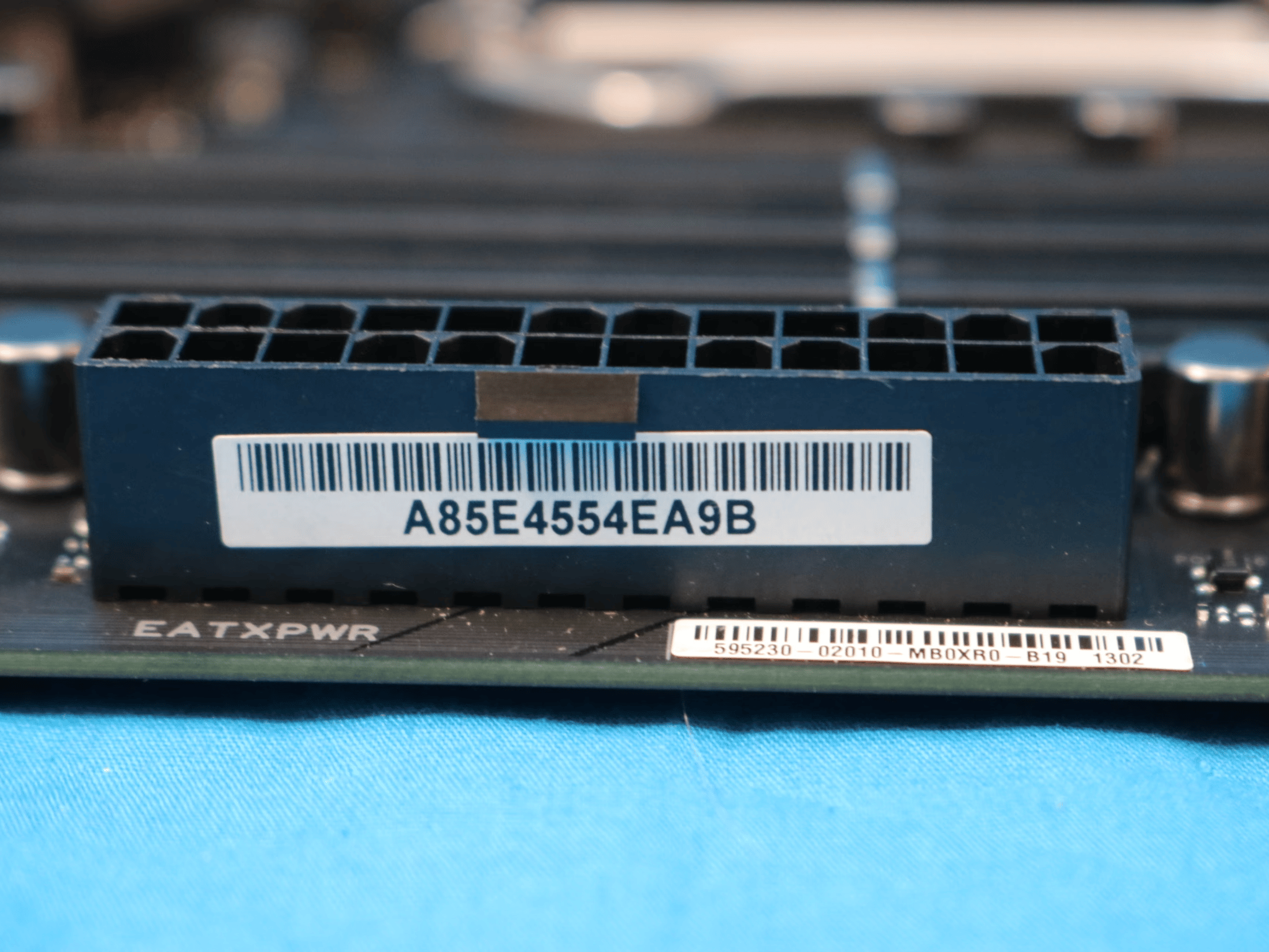 *Newest BIOS* Asus ROG Maximus XI HERO (WI-FI) Intel LGA1151/Socket H4 DDR4 ATX Motherboard