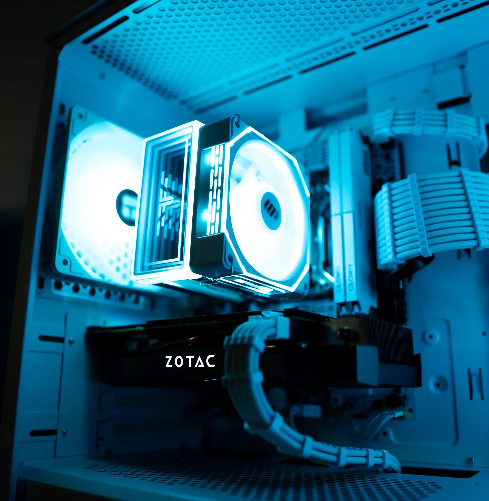 ❄️🌨 | GTX 1070Ti | INTEL XEON E5-2630 V4 | 16GB DDR4 RAM | 256GB NVME + 500GB HD | Arctic Freeze 3.0