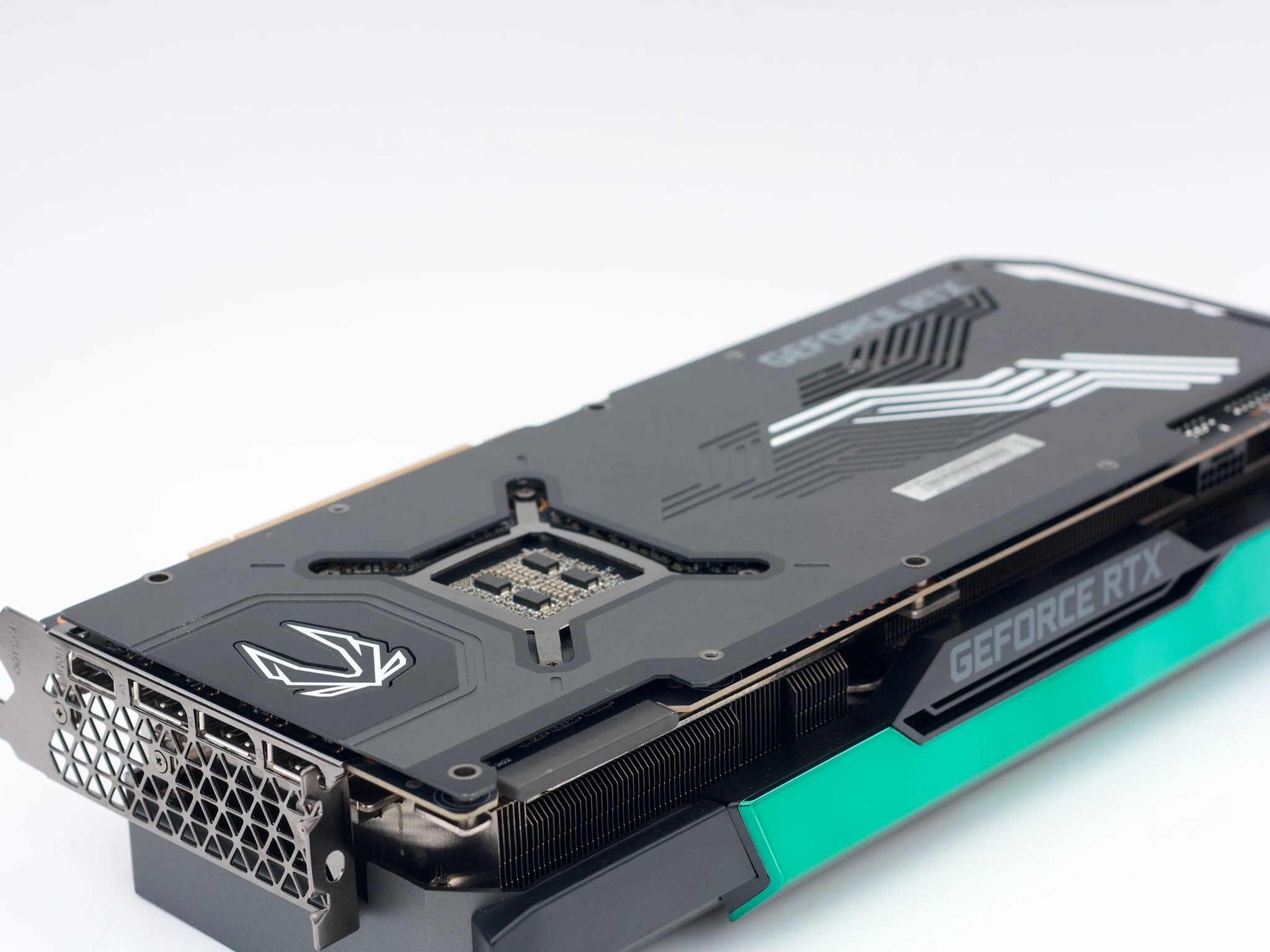 ZOTAC Gaming RTX 3090 Ti AMP Extreme Holo 24GB GDDR6X — Excellent