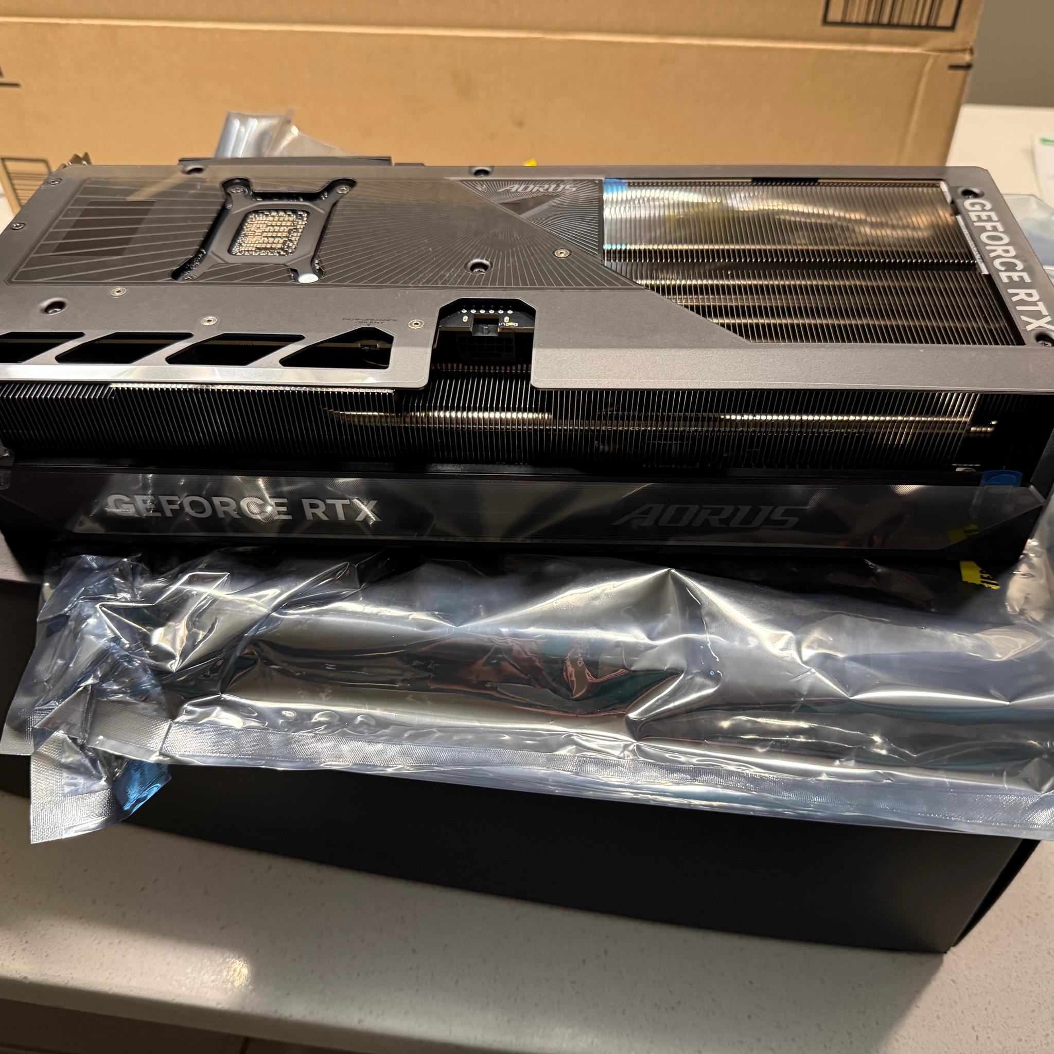 GeForce RTX 5080 Custom Gaming PC - Core Ultra 9 285, 64GB RAM, 2TB NVMe SSD