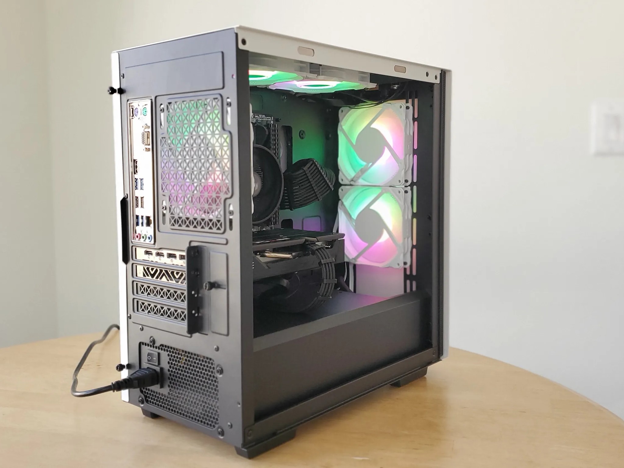 ****BIG SALE****   AMD Midrange Gaming/Streaming RGB PC