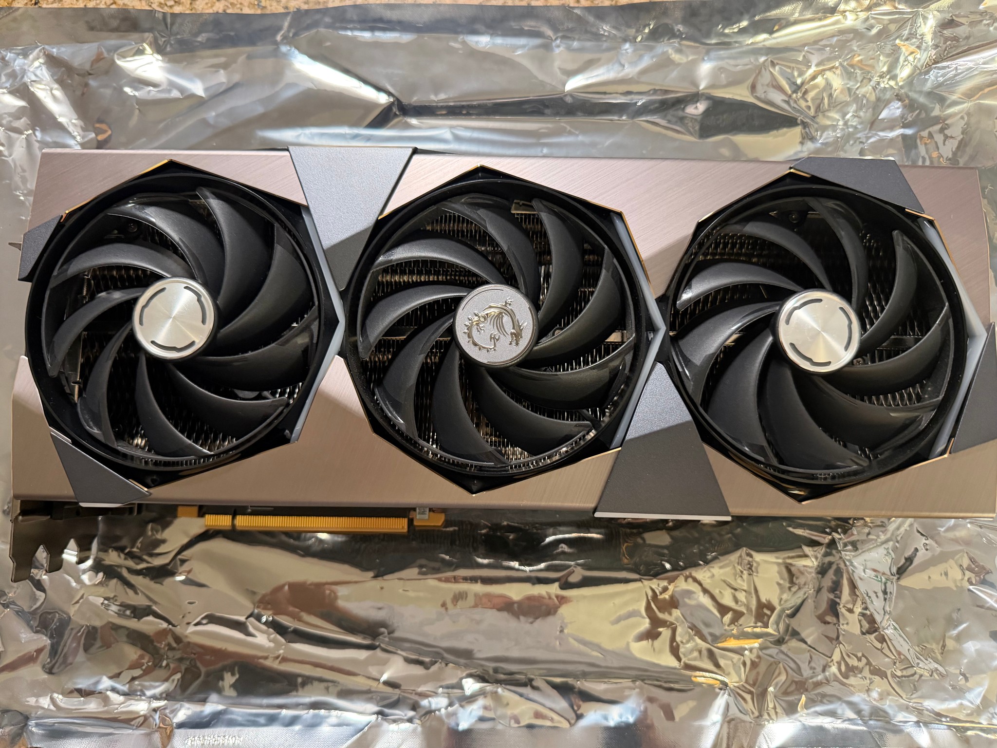 MSI GeForce RTX 4090 SUPRIM X 24G Triple-Fan 24GB GDDR6X PCIe 4.0 Graphics Card