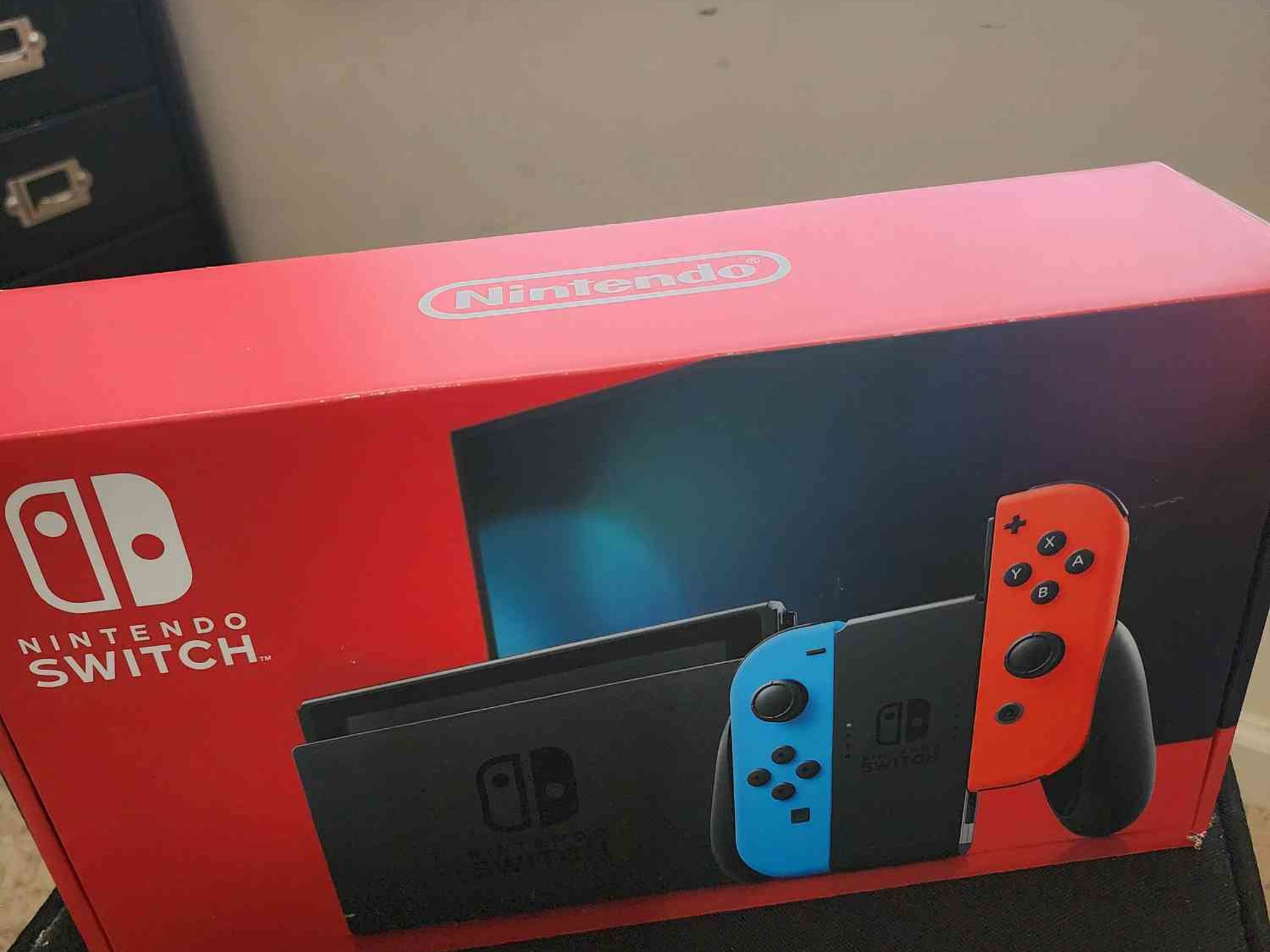Nintendo Switch Bundle – w/ Box, 200GB SD Card, 3 Games, Case (Bundle)