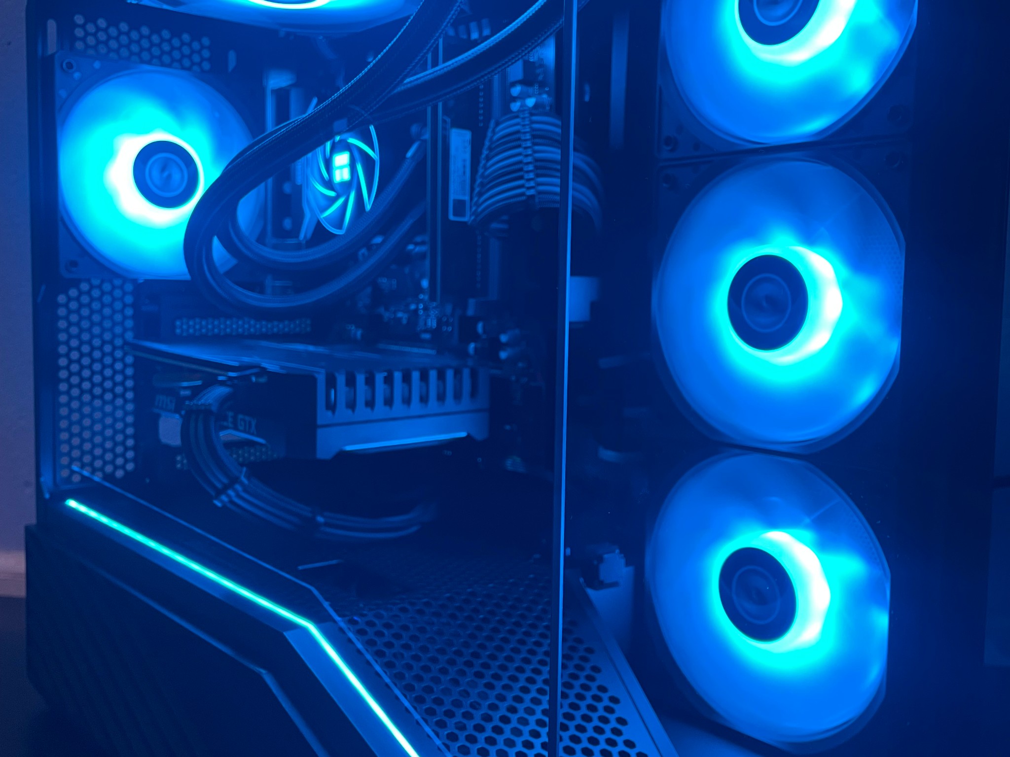 Gaming PC 🦊Arctic fox❄️
