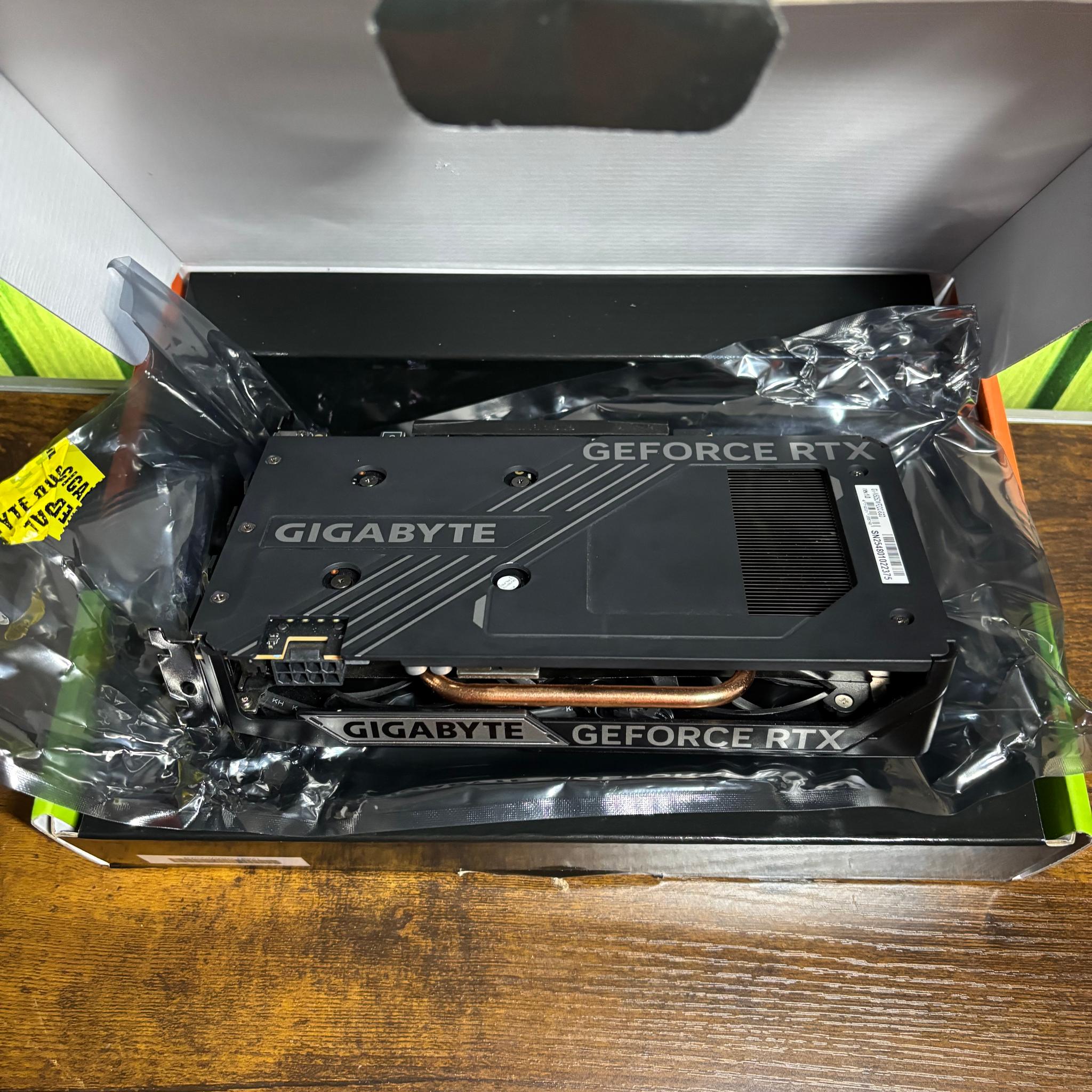 GIGABYTE WINDFORCE OC RTX 5050