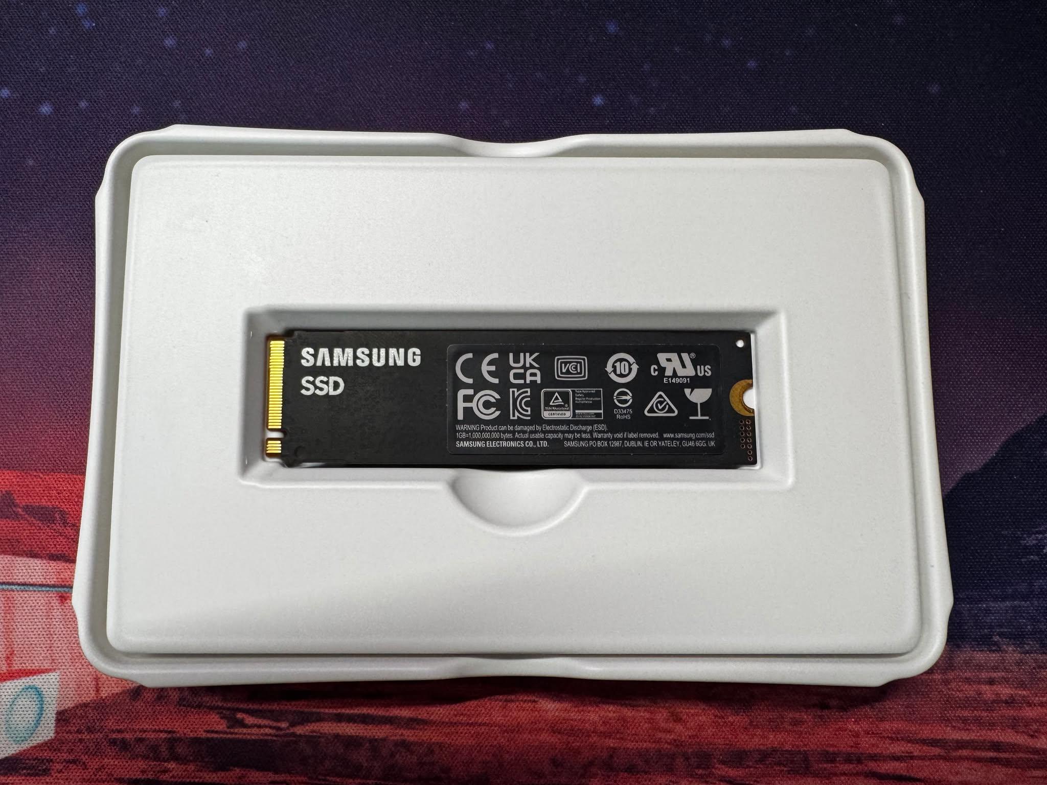 Samsung 980 PRO 1TB PCIe 4.0 NVME M.2 SSD - Good Condition w/ Box