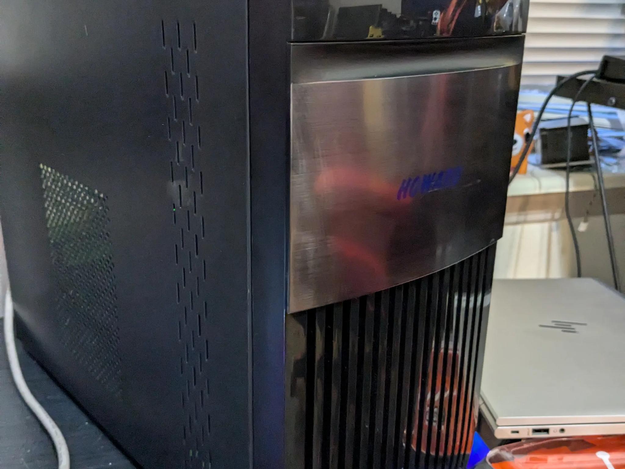 FREE SHIP ~ Xeon 1231v3 (same as i7-4770), 16GB RAM, RX 570 8GB, 400GB SSD, Win10, Subtle RGB