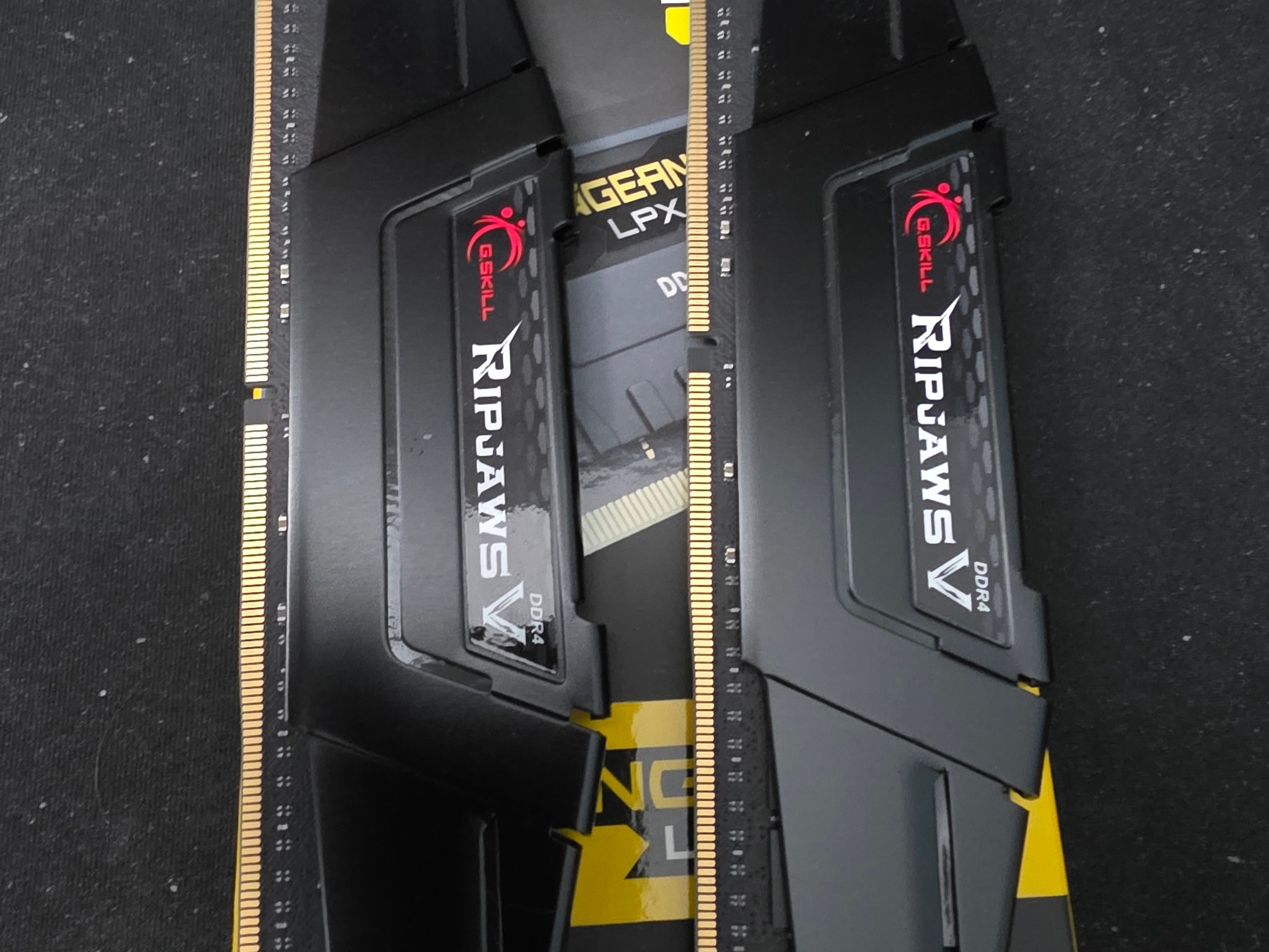 Skill ripjaw ddr4 3200 32 gig kit