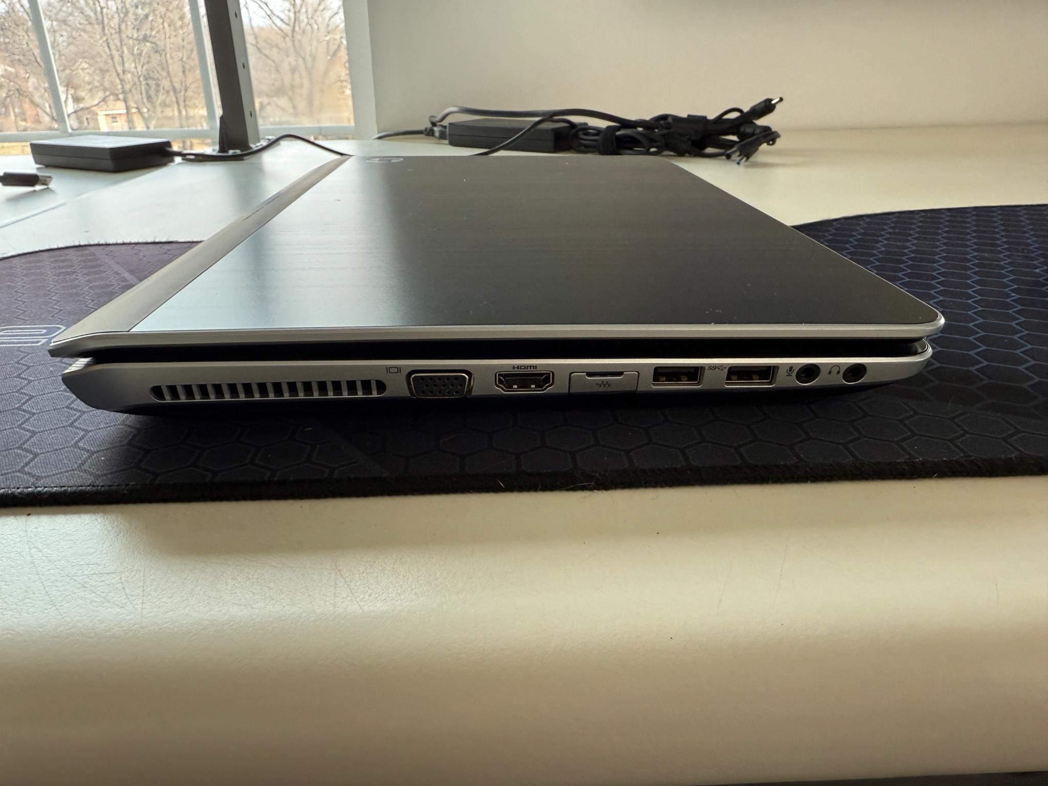 HP Envy dv6- i7-3630QM+HD Graphics 4000+8GB Ram+256 SSD+W10