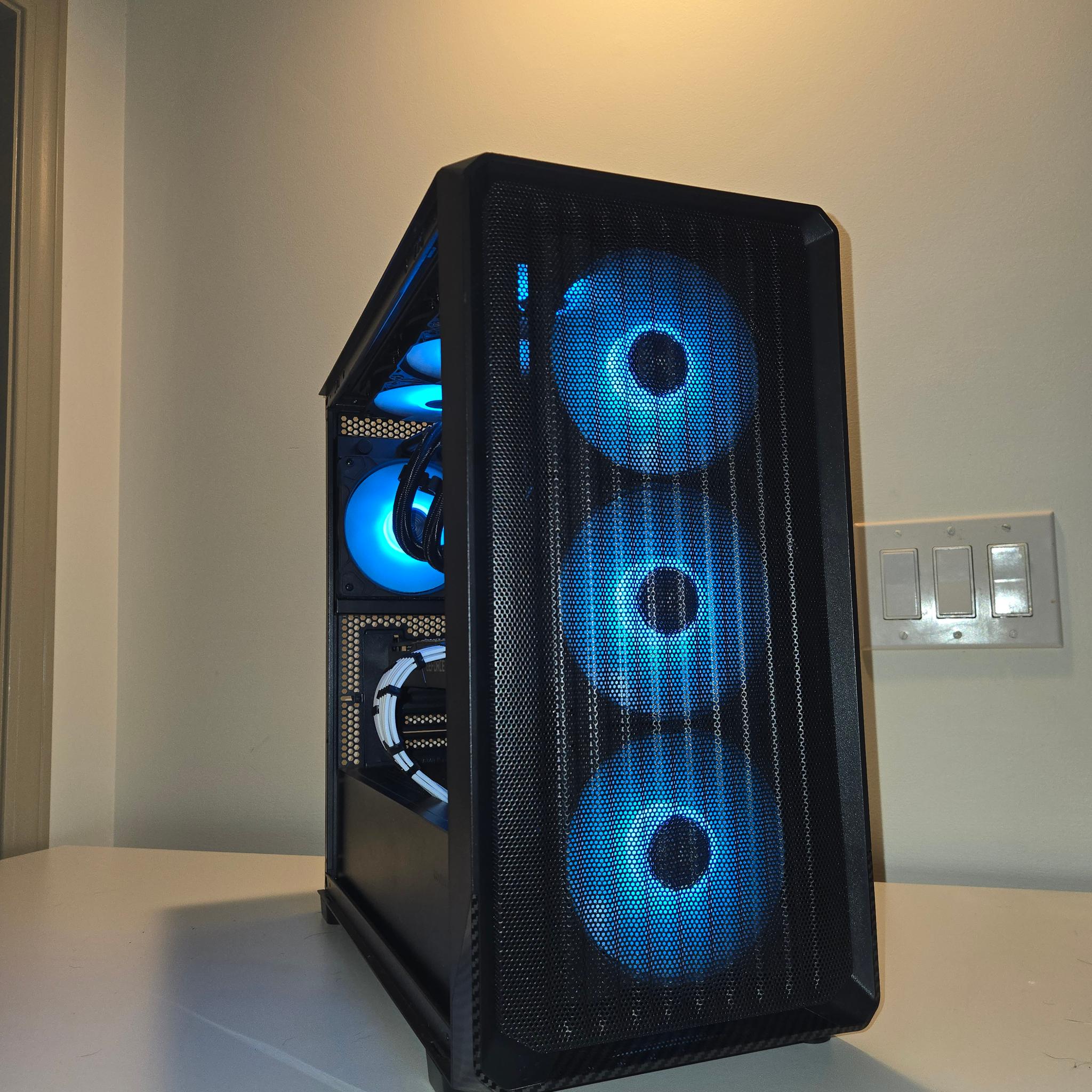 RTX 2080 Ti 11gb Vram | i7 11700F | 16gb DDR4 | 1.2 Storage