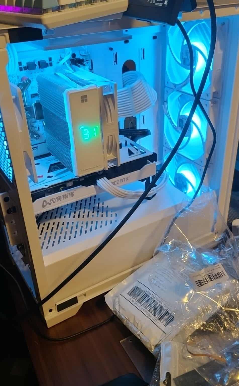 Ryzen 5600/b550/rtx 3060 ti white pc