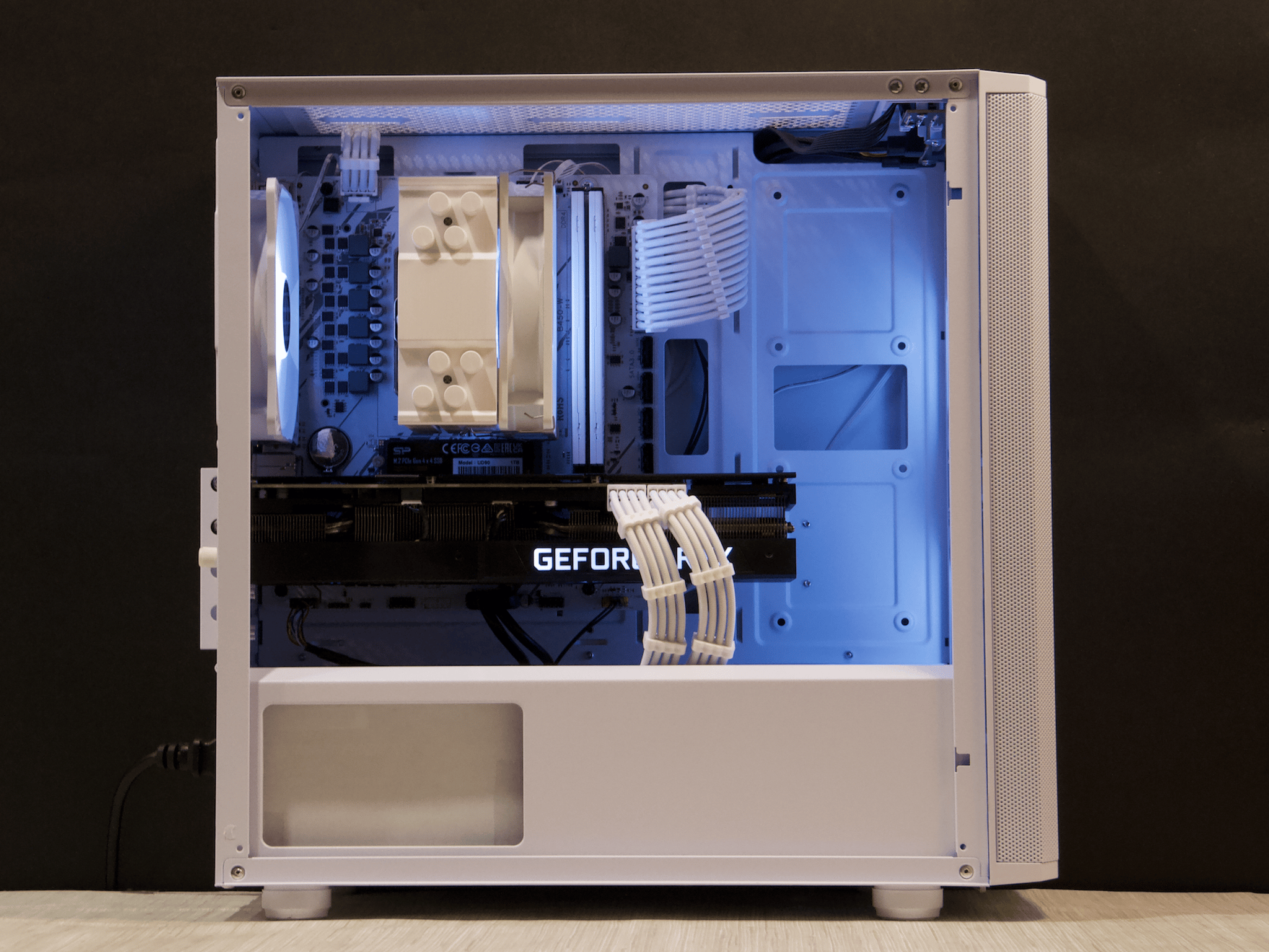 RTX 3080, Ryzen 7 3700X, 32GB DDR4, 1TB NVMe SSD, WiFi - Custom Gaming PC