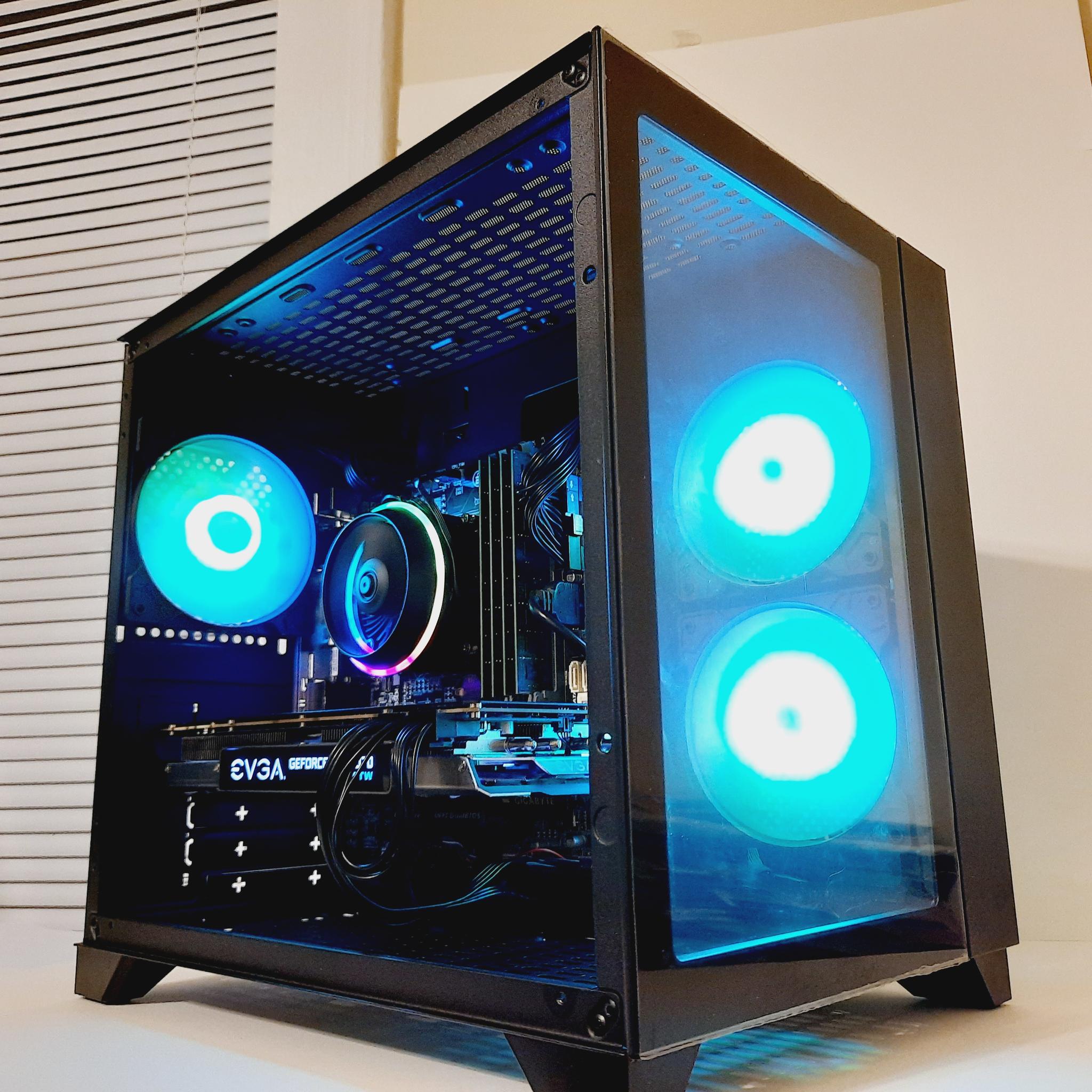 Newly built Gaming PC - Nvidia GTX 1070 8GB / Intel i7 4790 / 16GB RAM / 730GB SSD / RGB Fans