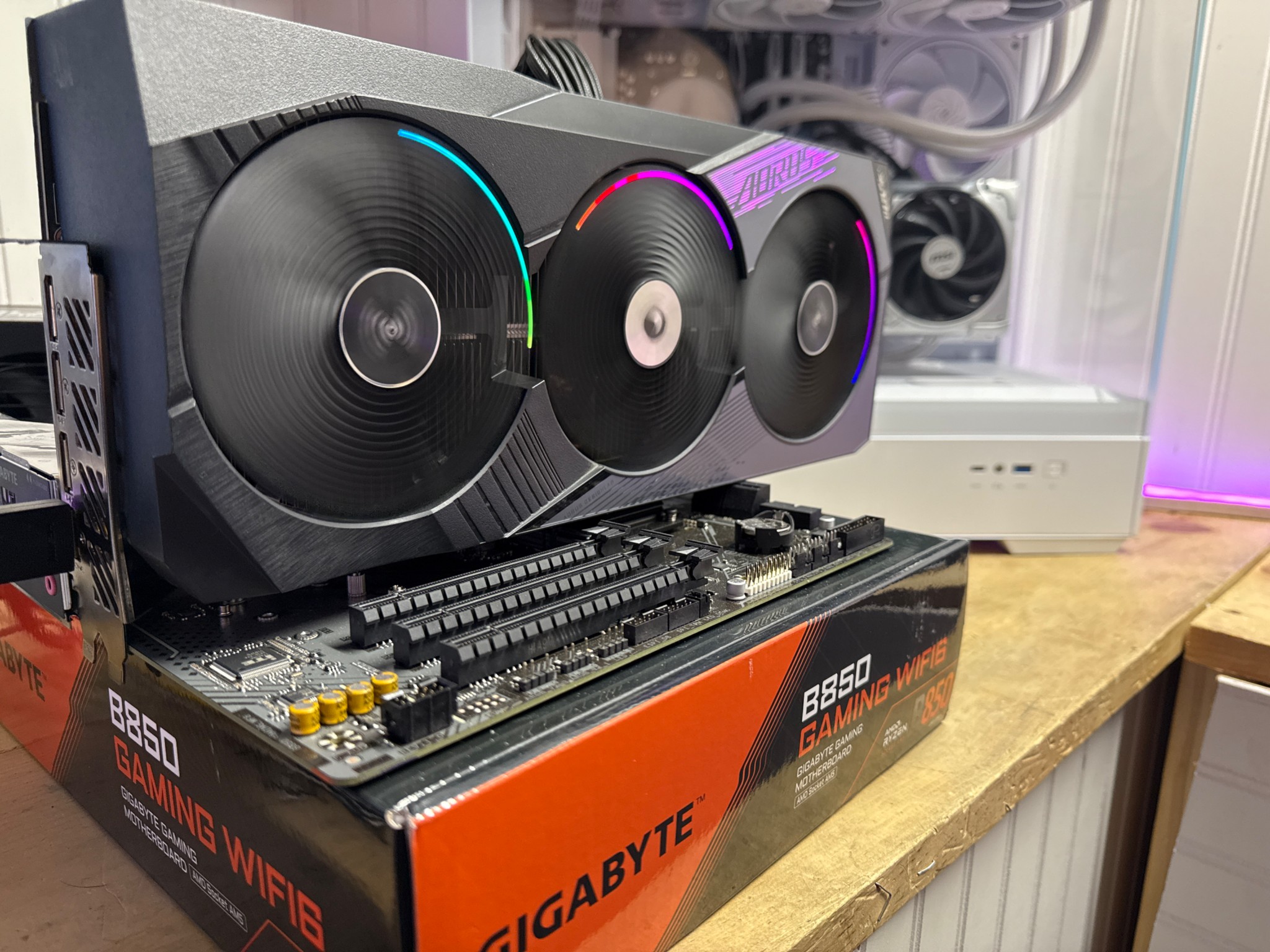 Gigabyte AORUS RTX 4090 ITS time for a change