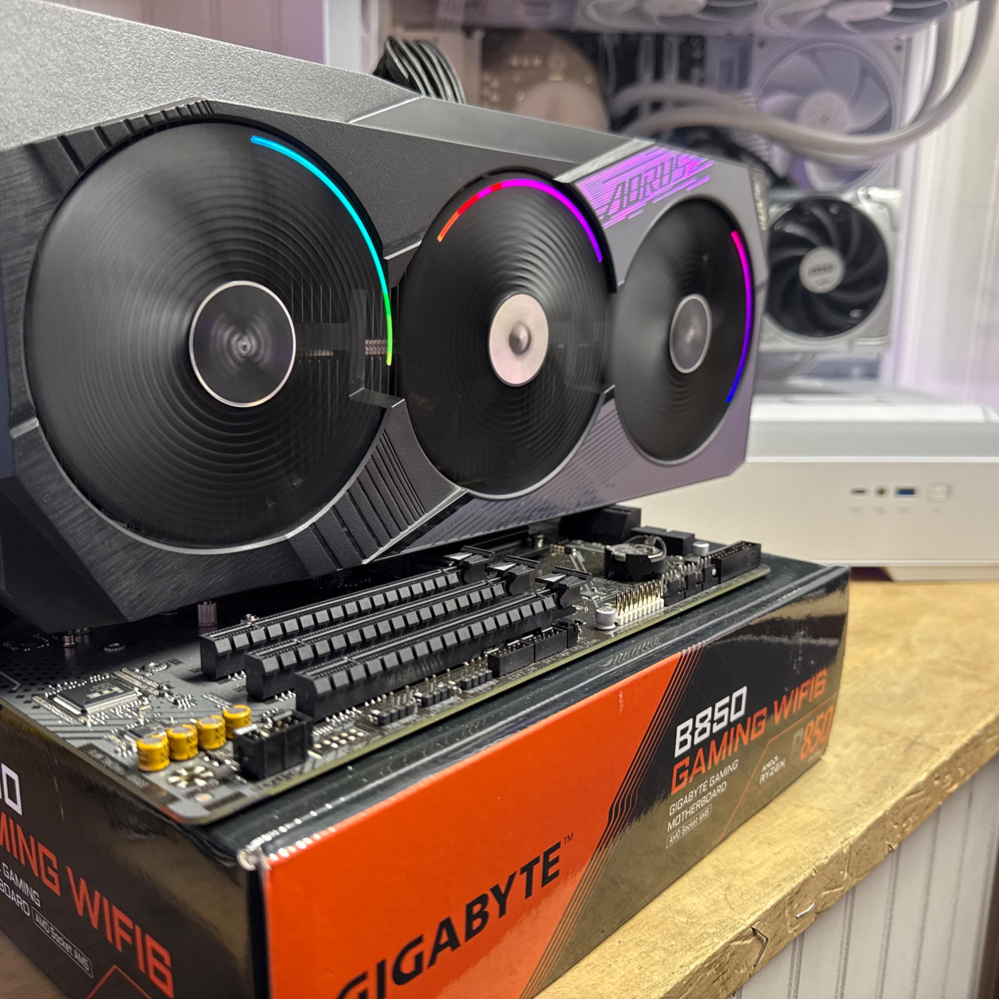 Gigabyte AORUS RTX 4090 ITS time for a change