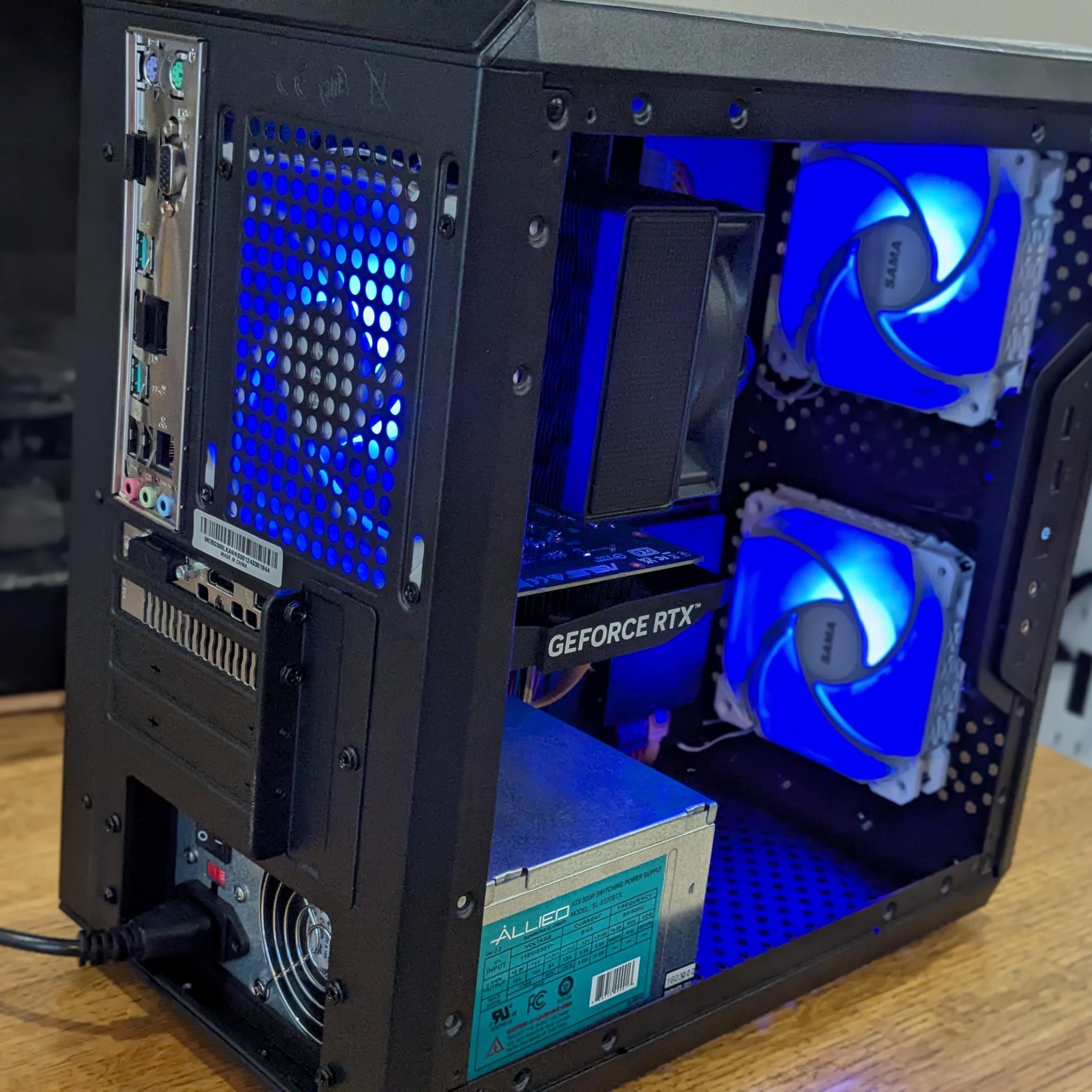 150 FPS Fortnite | i5-8600, RTX 3050 6GB, 16GB RAM, SSD, Win11, WiFi